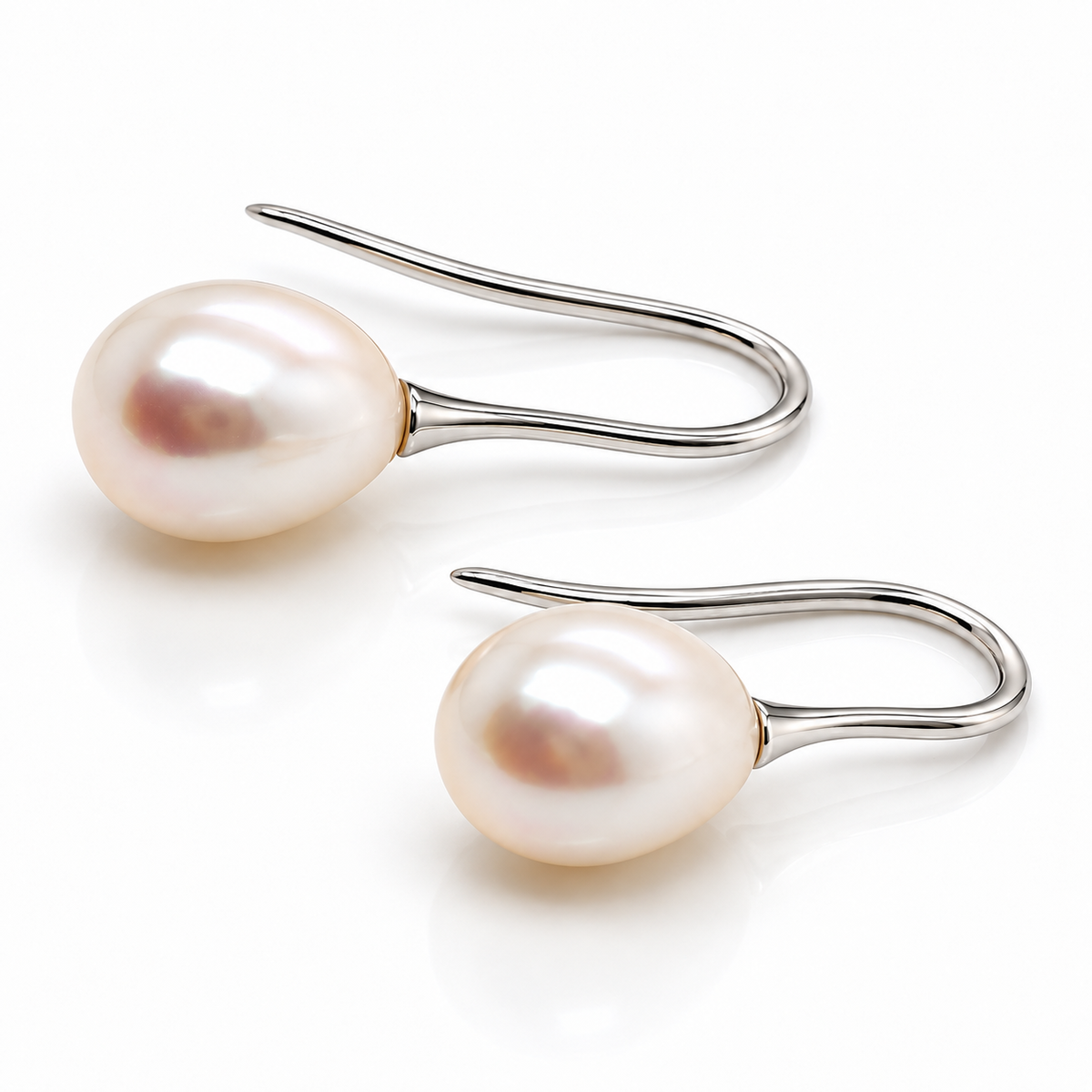 Pearl drop earrings in 18ct white gold - pair view