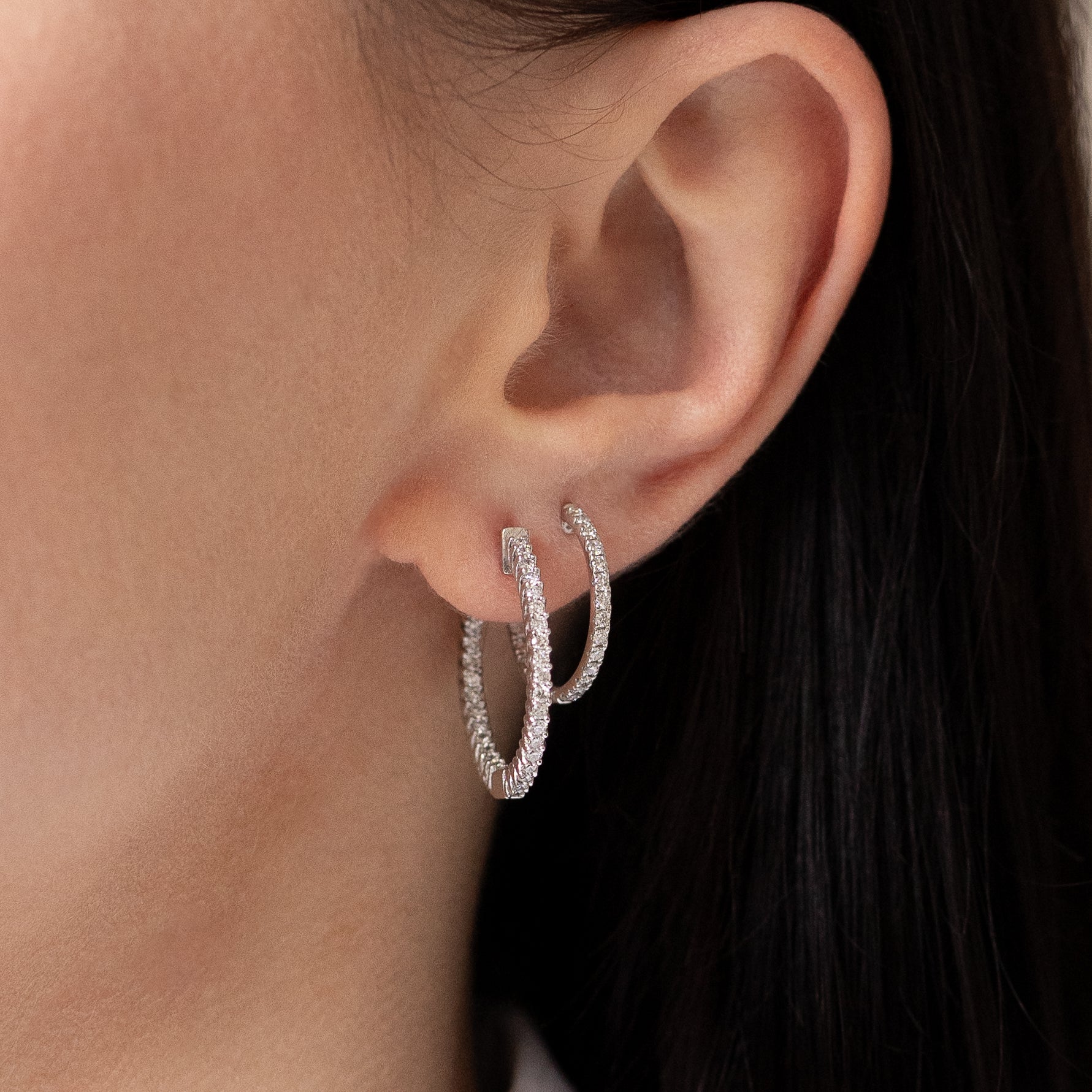 1.00ct Hoop Earrings in White Gold with Diamonds