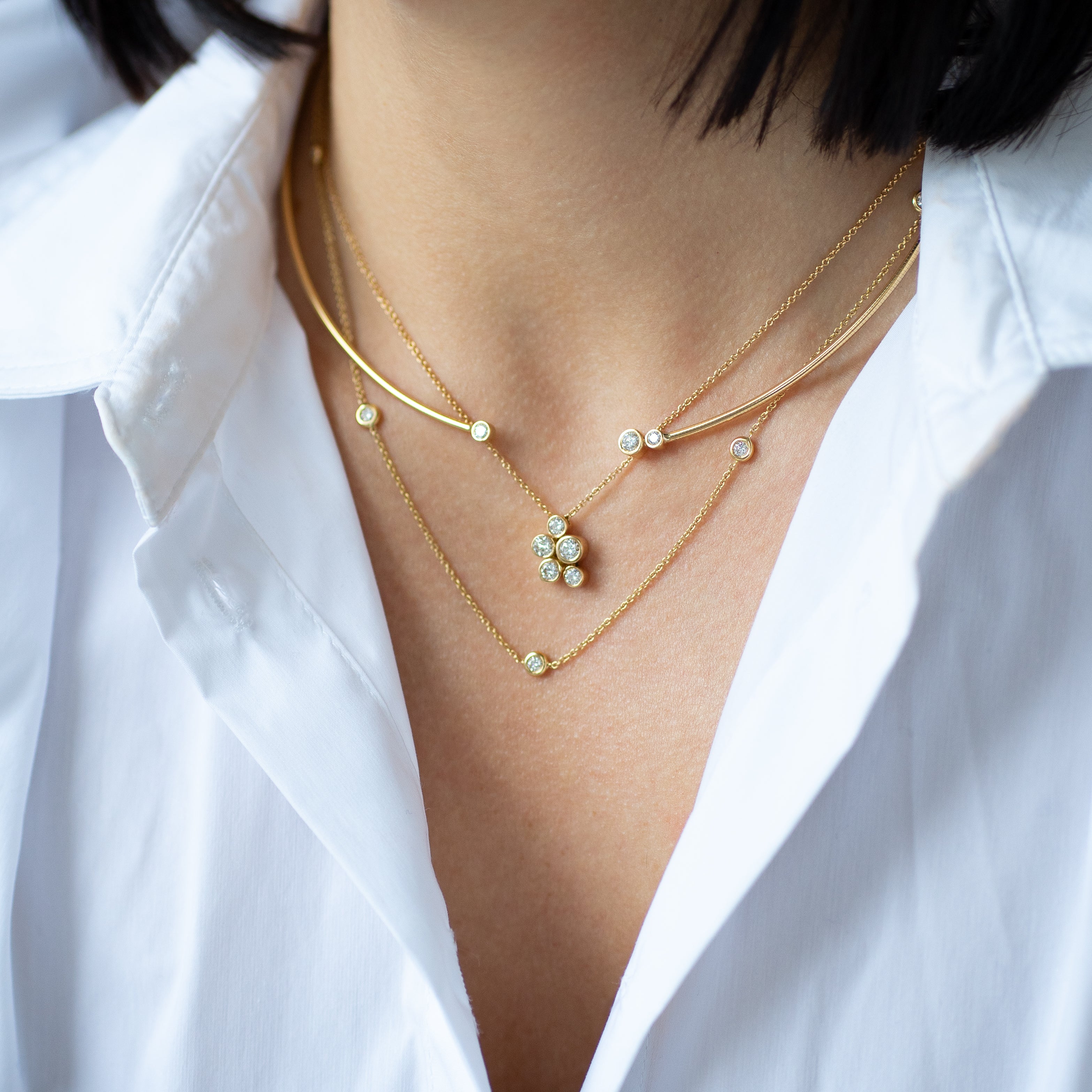 Yellow Gold Necklace with 5 Diamonds