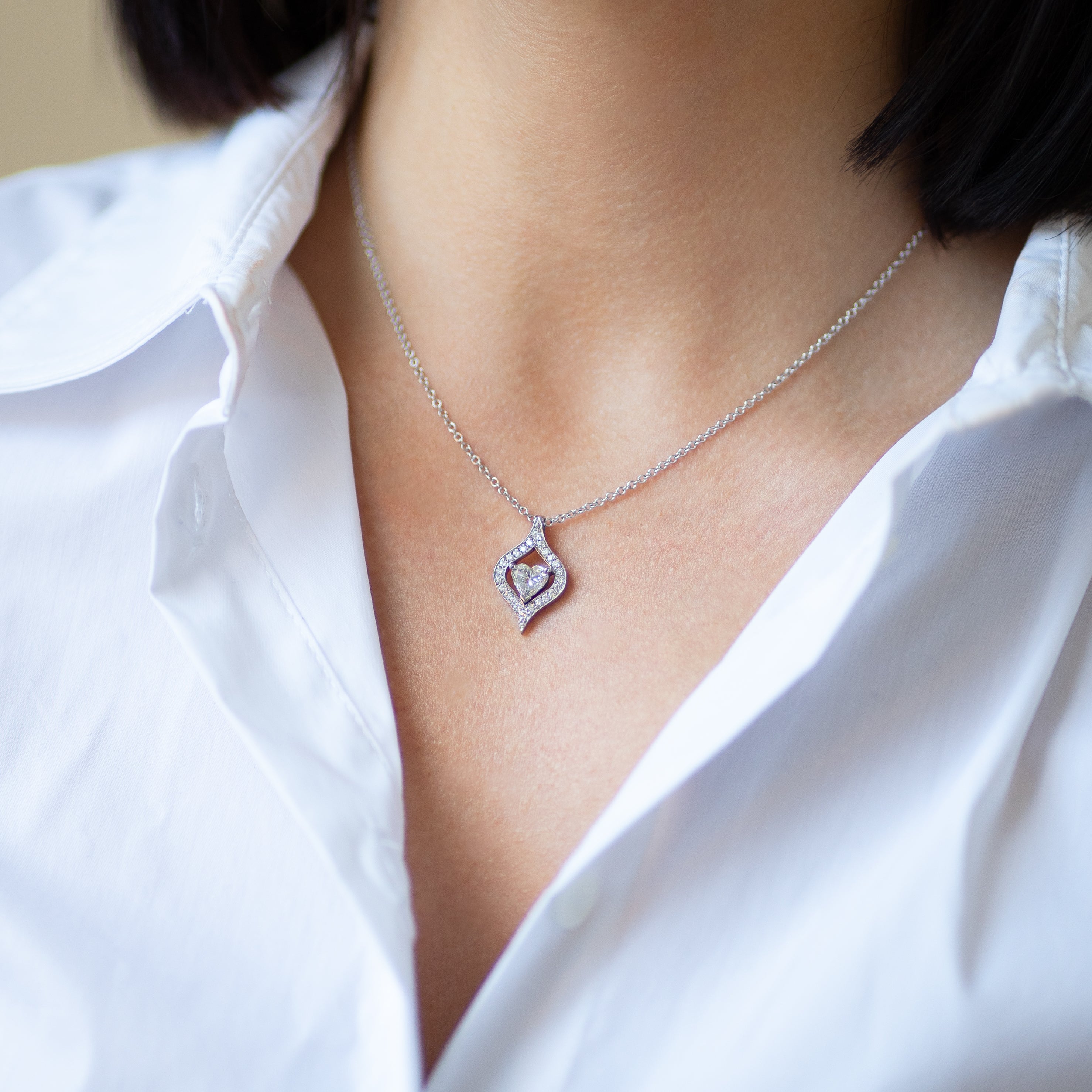 Gold Pendant with Heart Shape Diamond