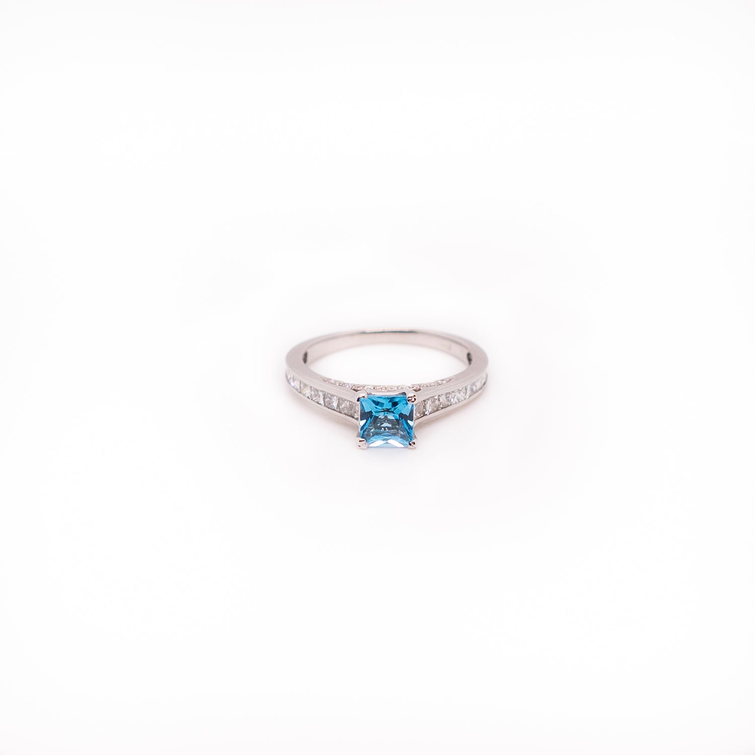 Blue Topaz Ring with Diamonds
