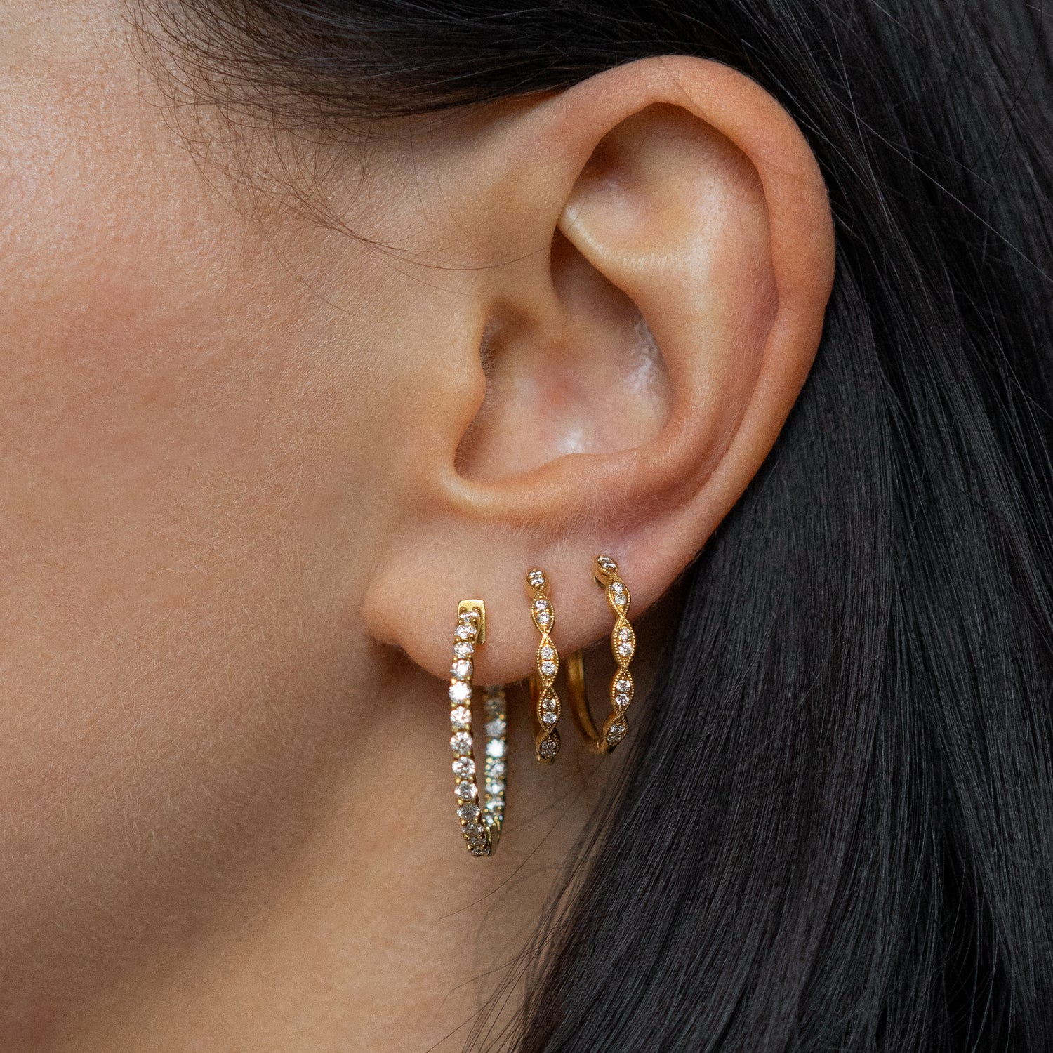 1.88ct Hoop Earrings in Yellow Gold with Diamonds
