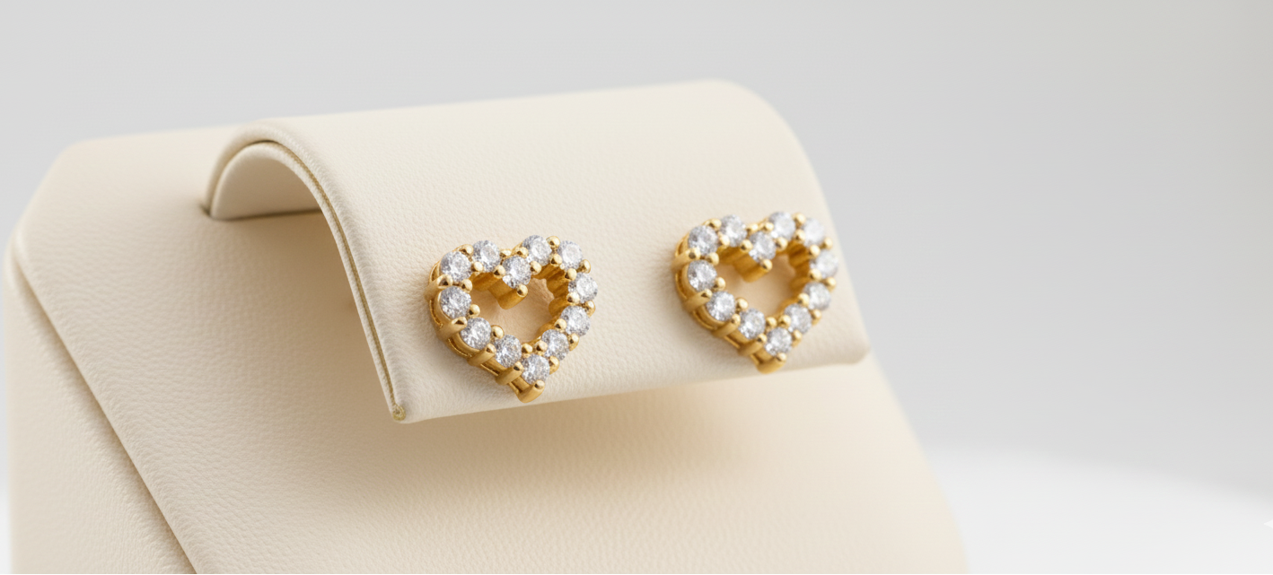18ct Yellow Gold Diamond Heart Stud Earrings