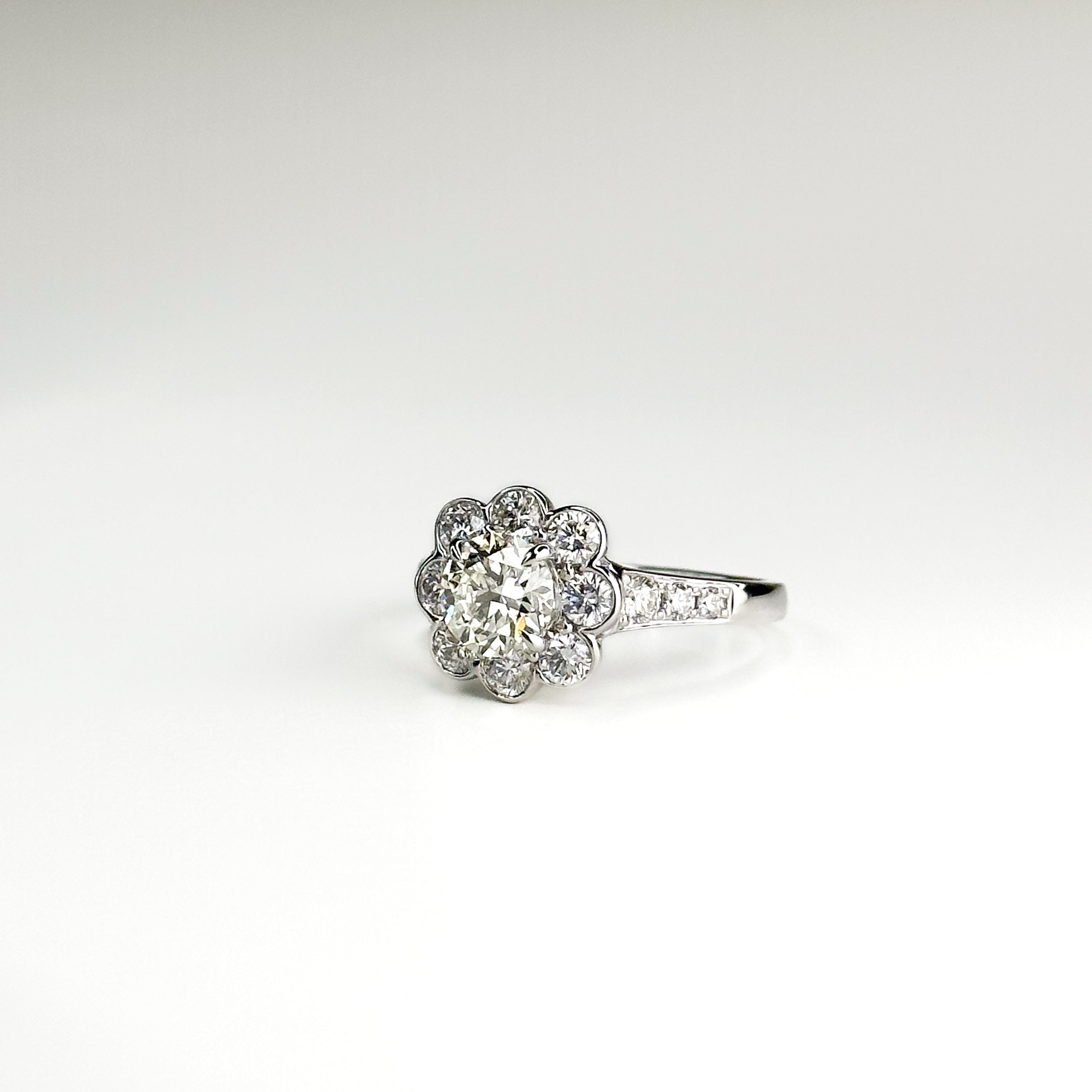 1.00ct Round Cut Diamond Platinum Ring