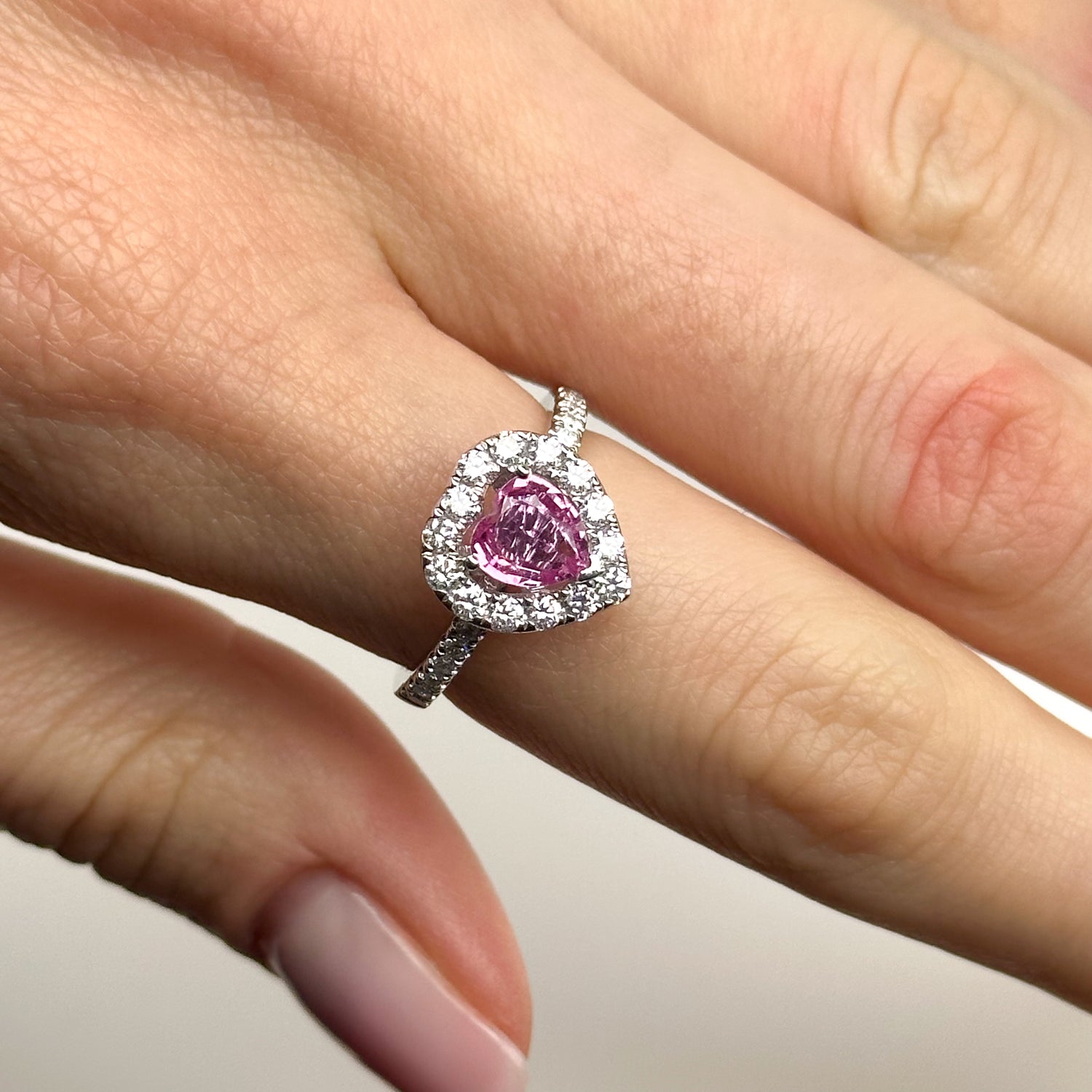 0.94ct Heart Shape Pink Sapphire Ring