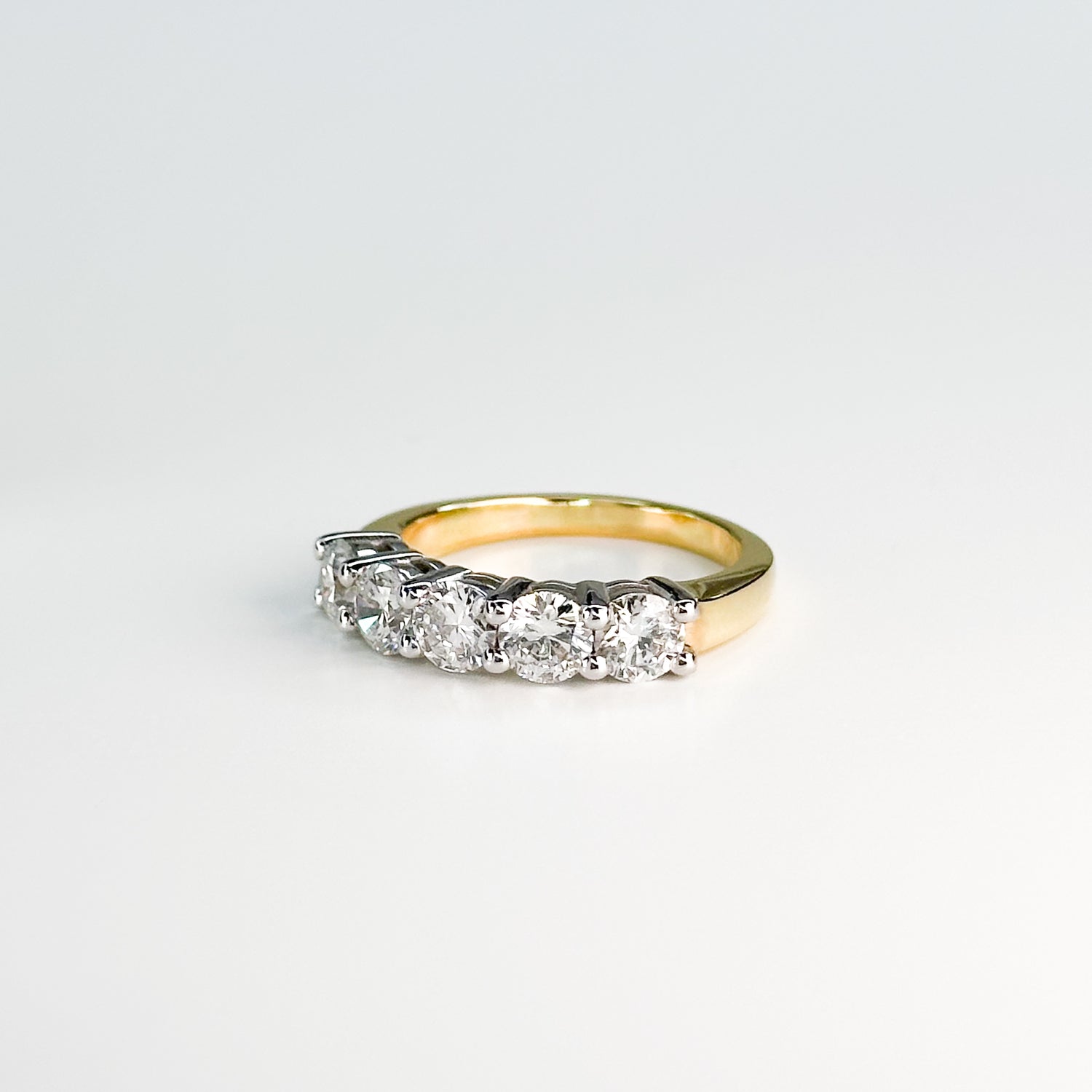 5 Round Brilliant Cut Diamond Ring