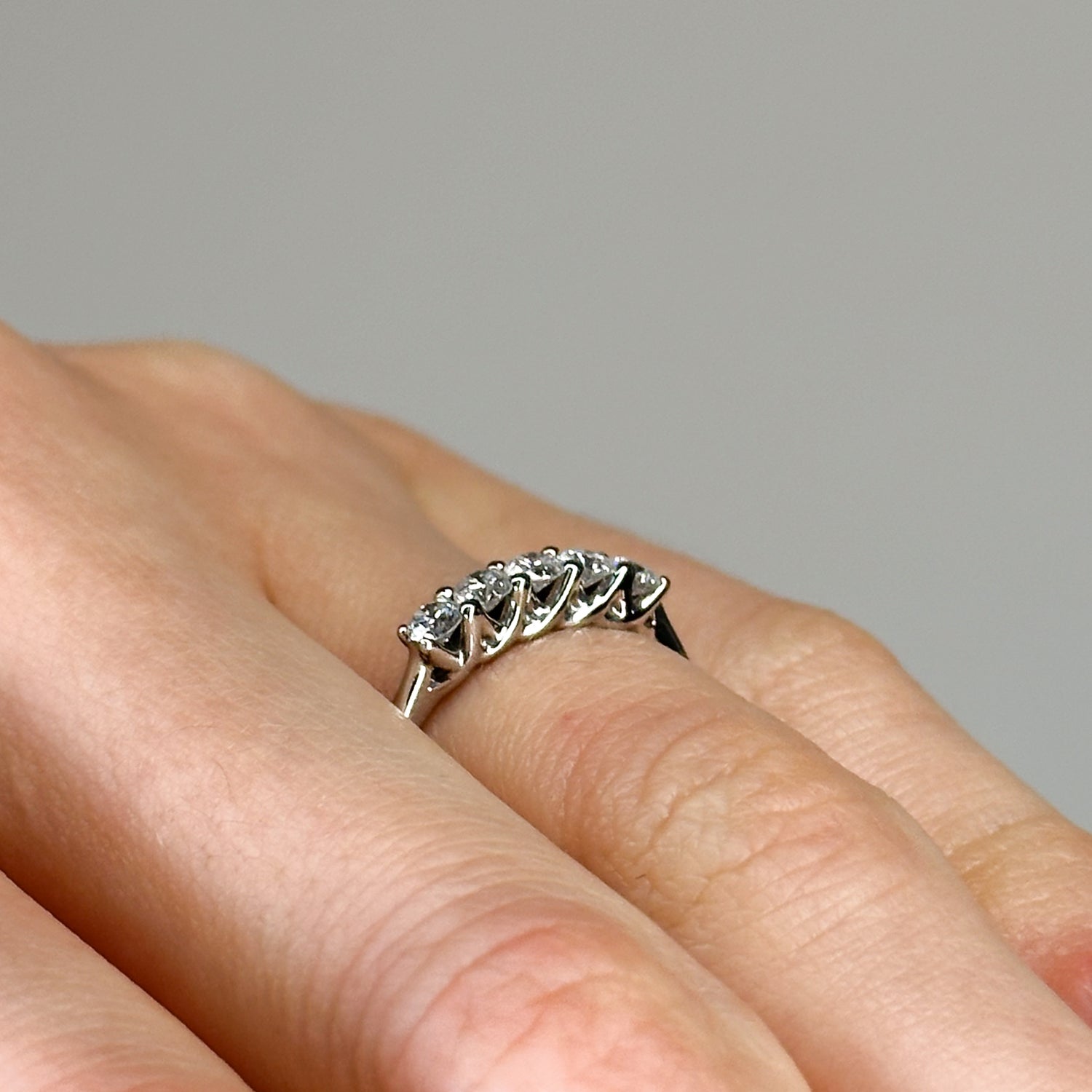 5 Round Brilliant Cut Diamond Ring