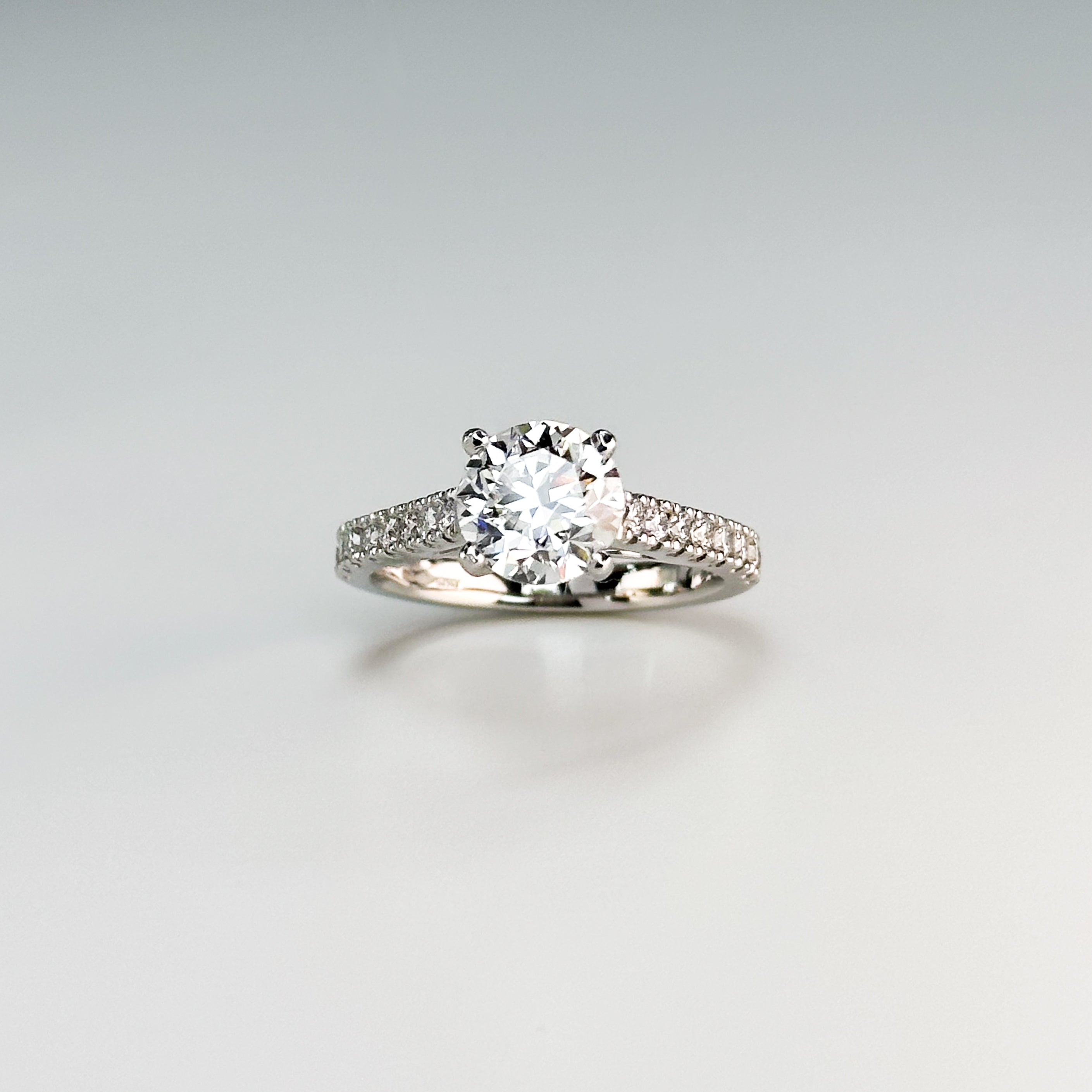 2.01ct GIA Round Cut Diamond Ring