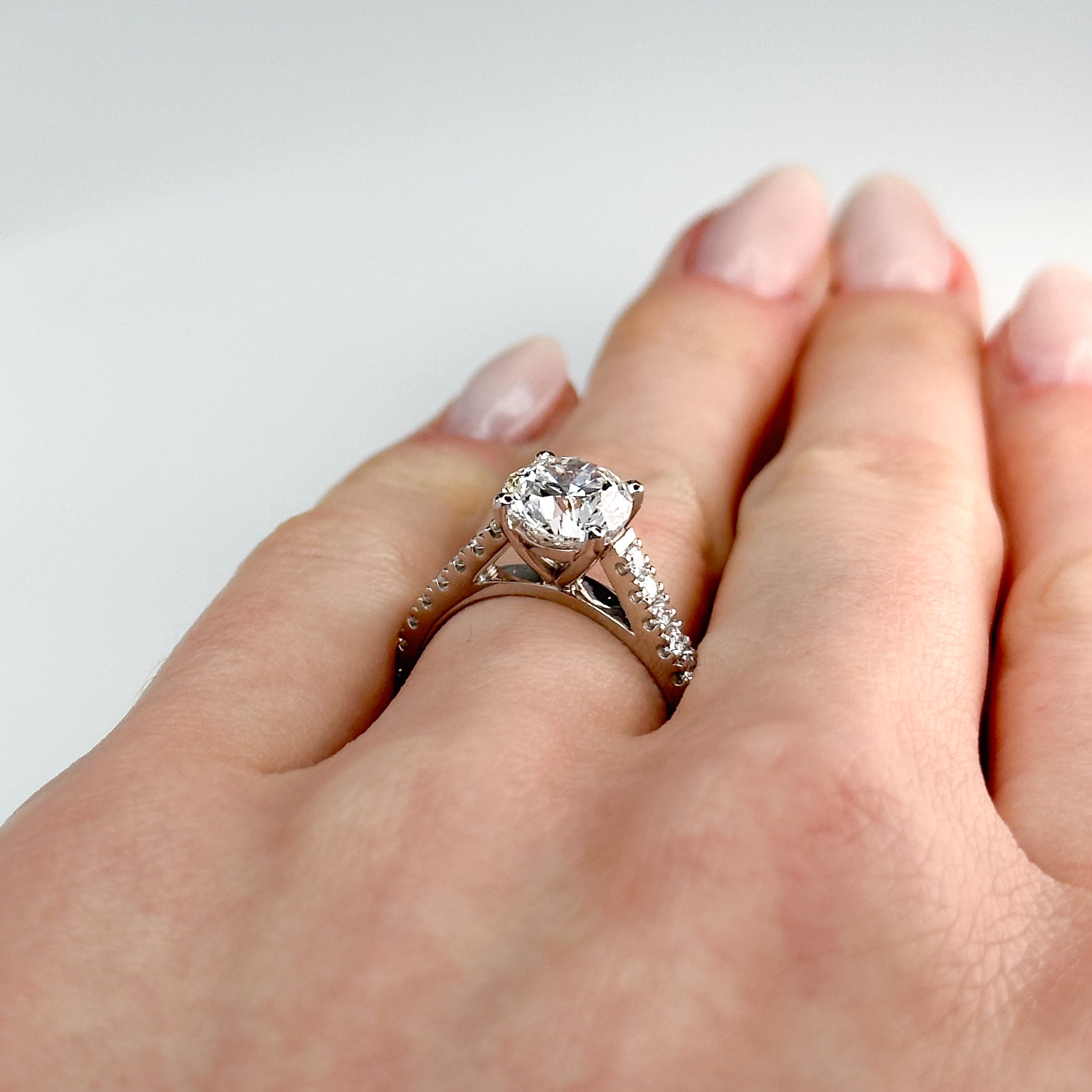 2.01ct GIA Round Cut Diamond Ring