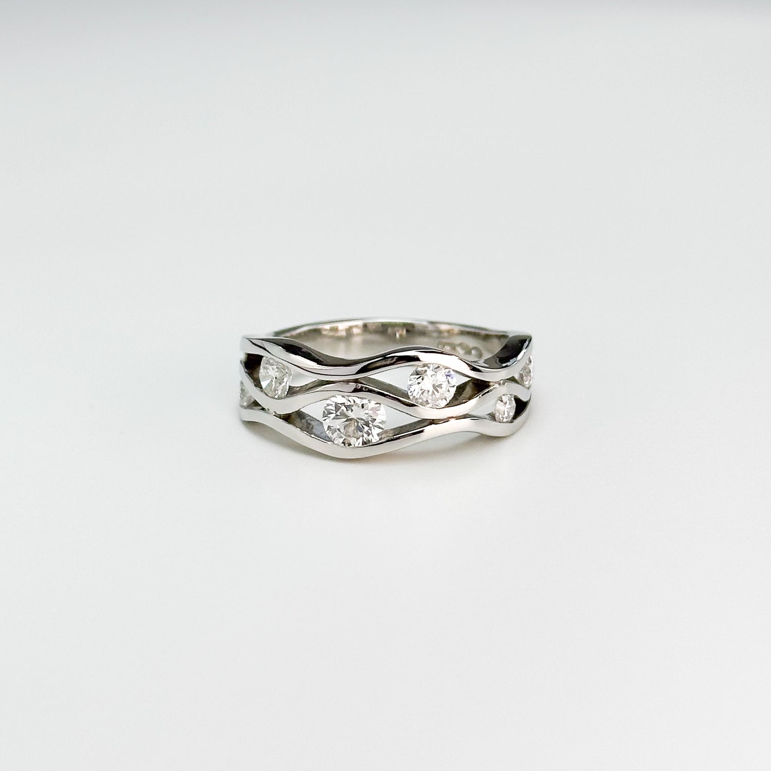 0.98ct Diamond Dress Ring in Platinum