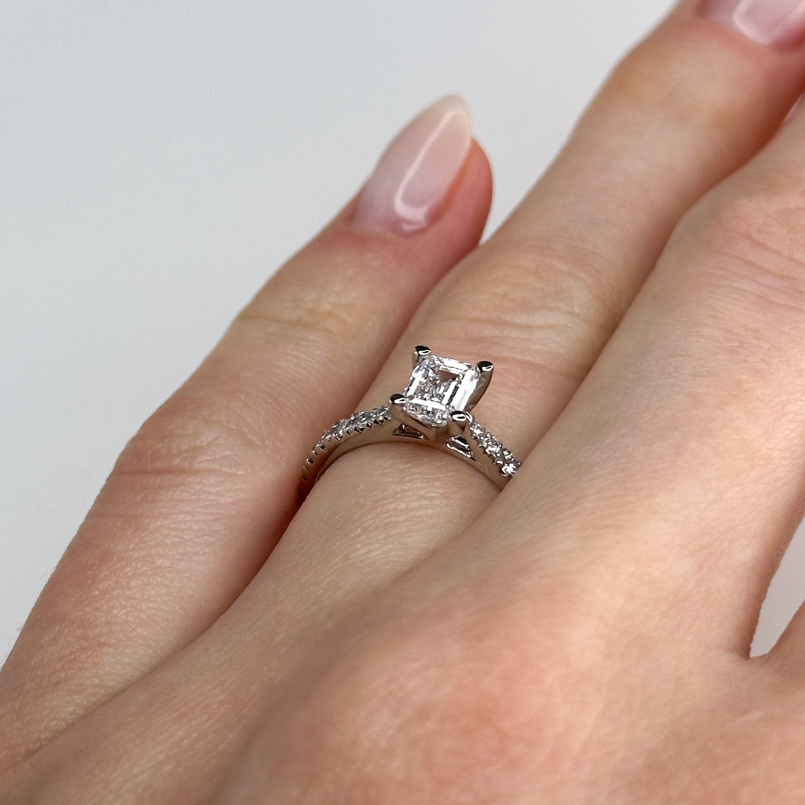 0.70ct GIA Diamond Ring in Platinum