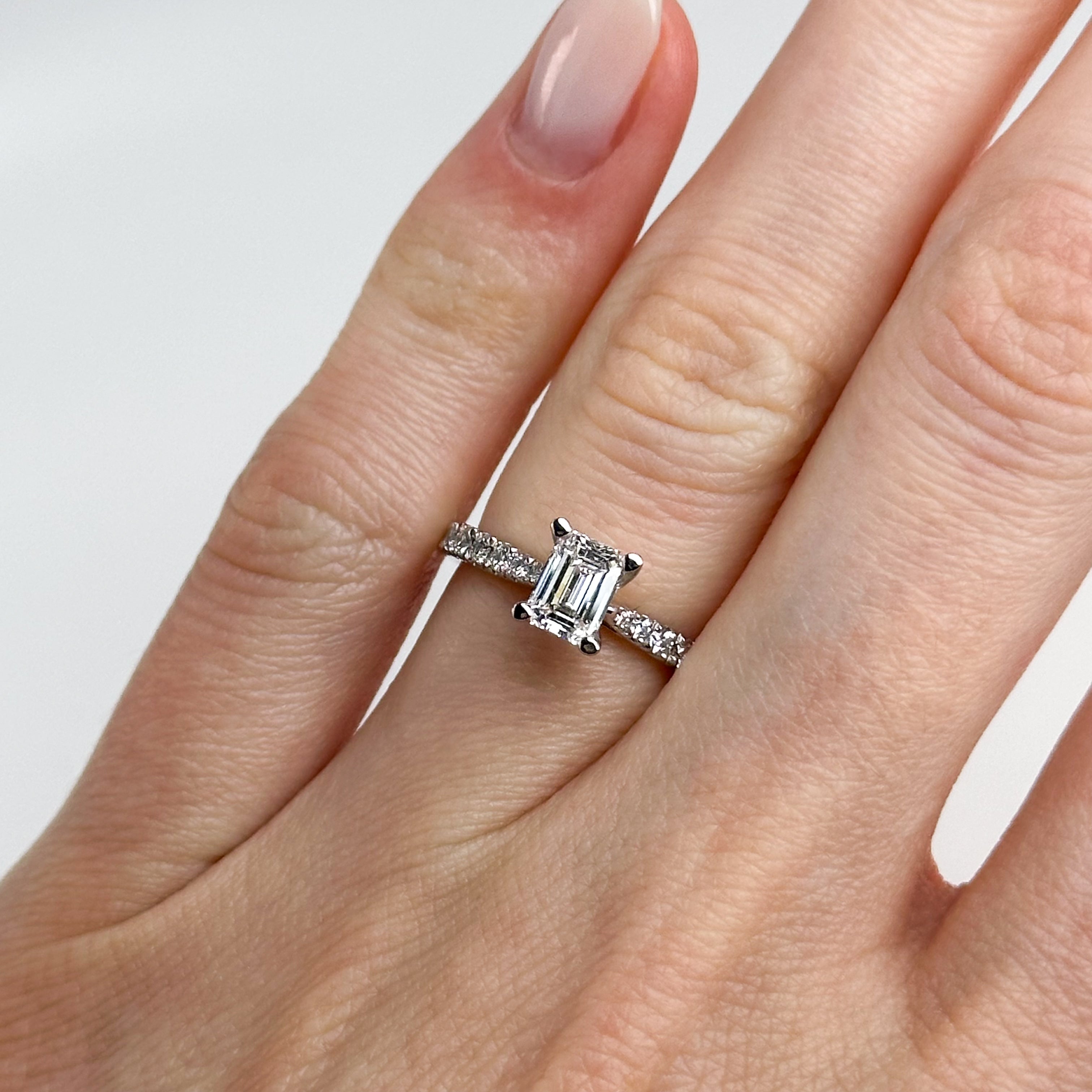 0.70ct GIA Diamond Ring in Platinum