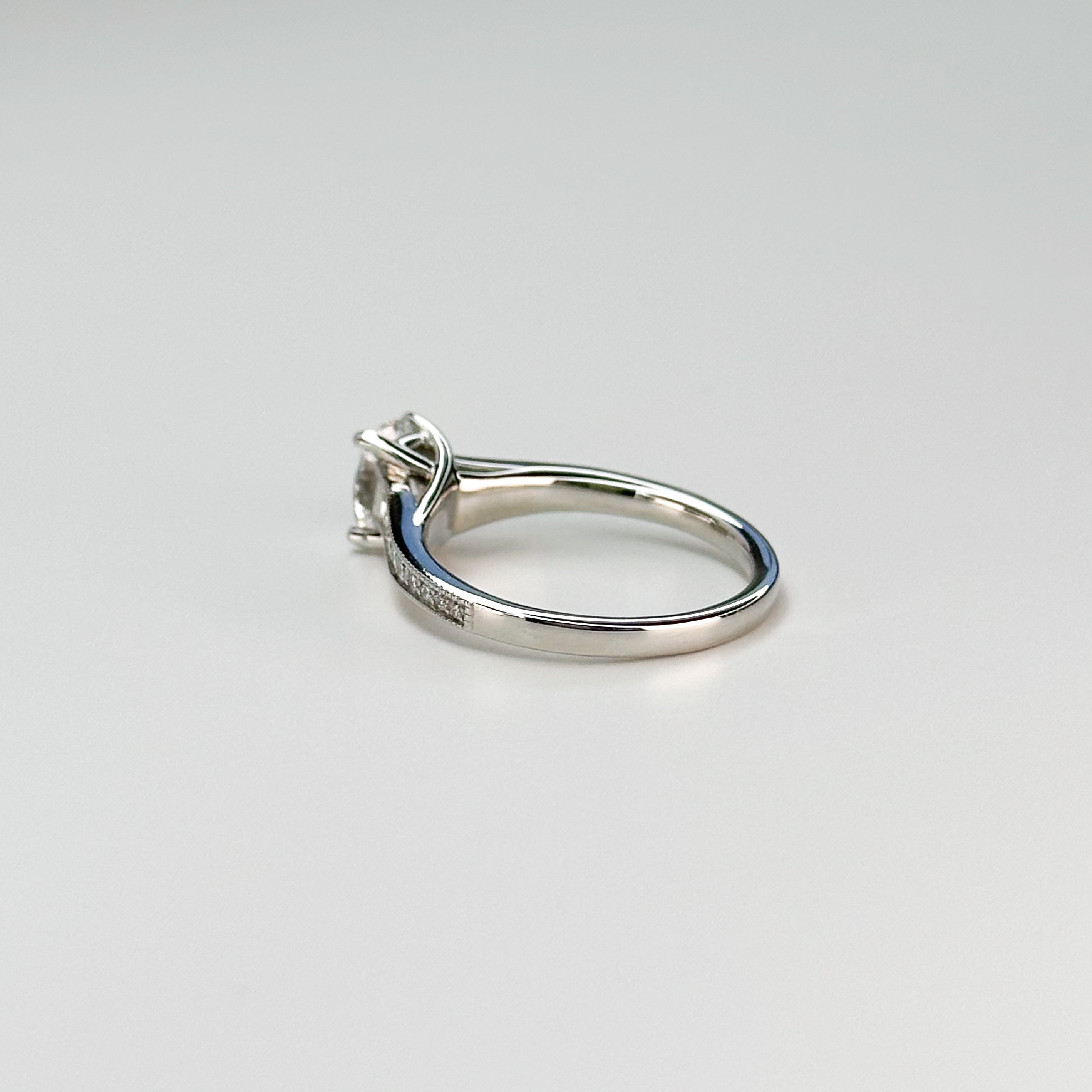 0.80ct GIA Oval Diamond Ring