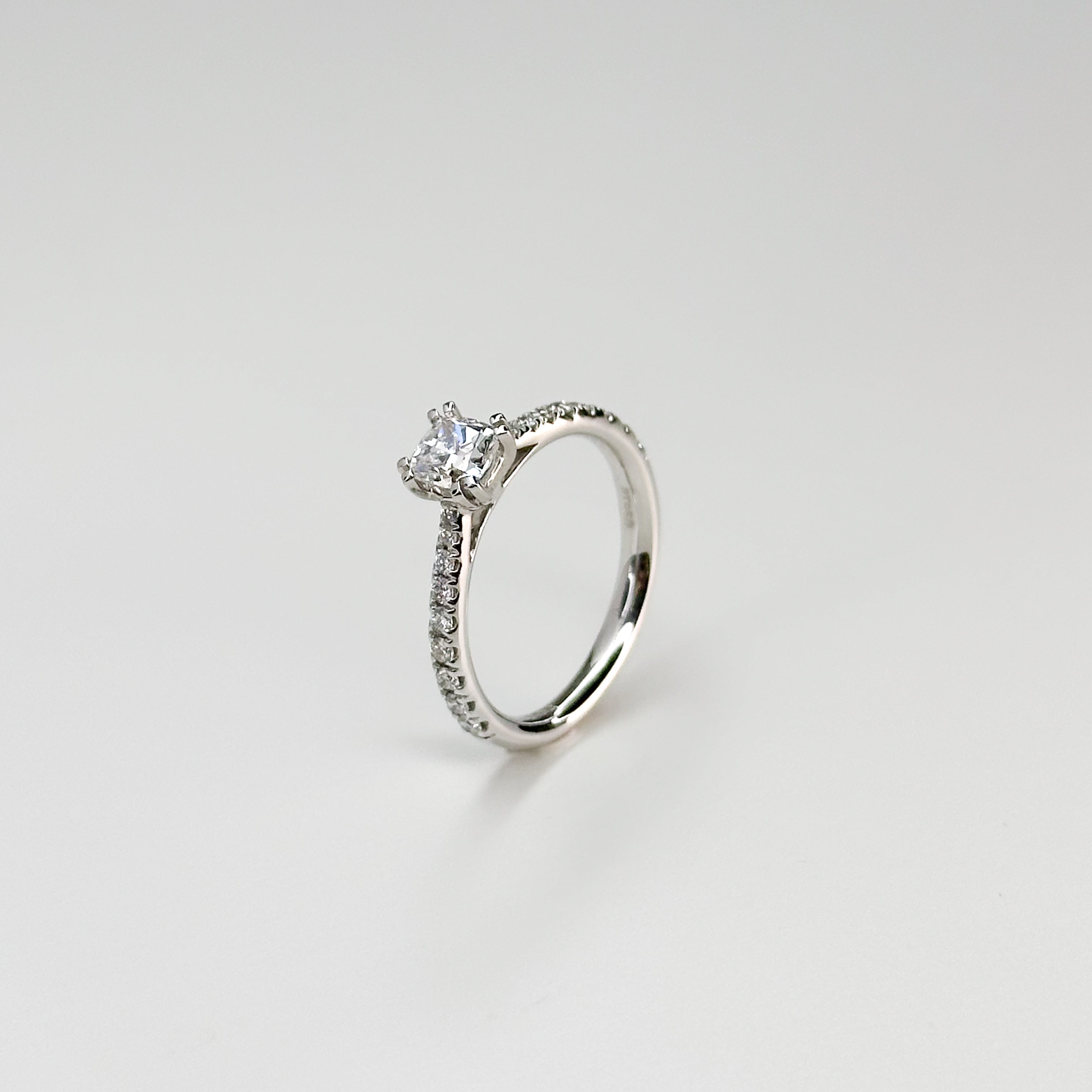 0.46ct GIA Cushion Cut Diamond Ring