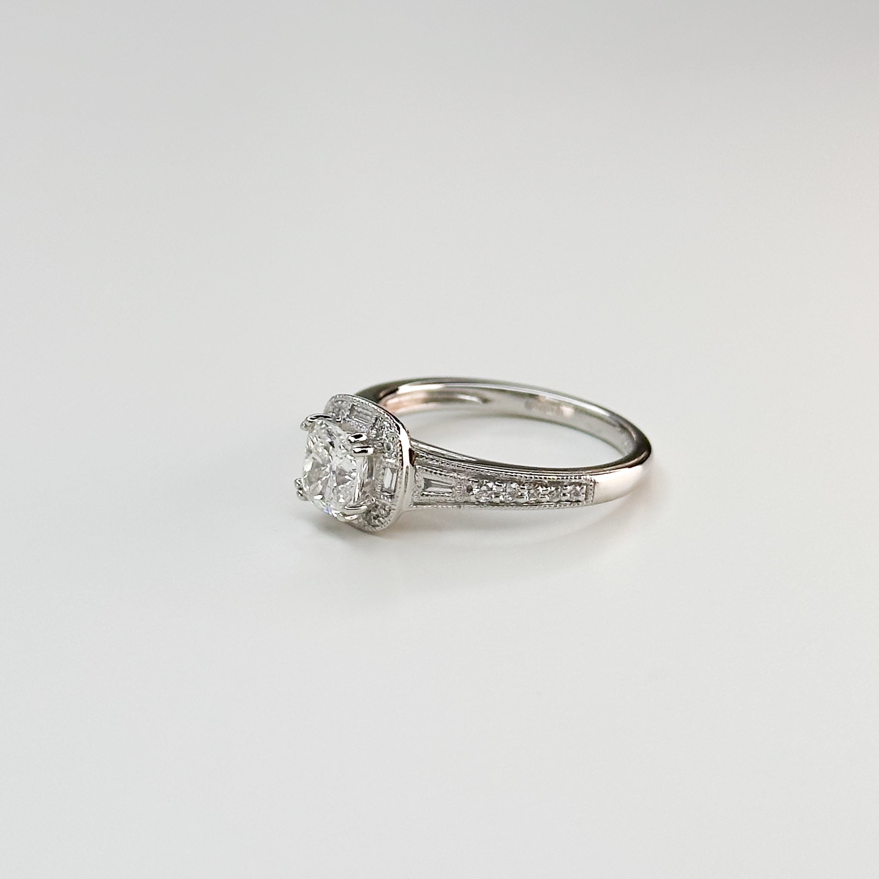 0.91ct GIA Cushion Cut Diamond Ring