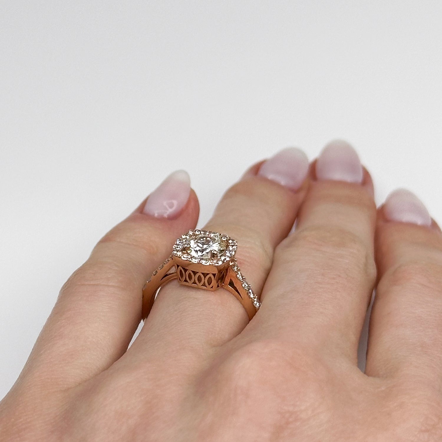 1.01ct Round Diamond Ring with Diamond Halo