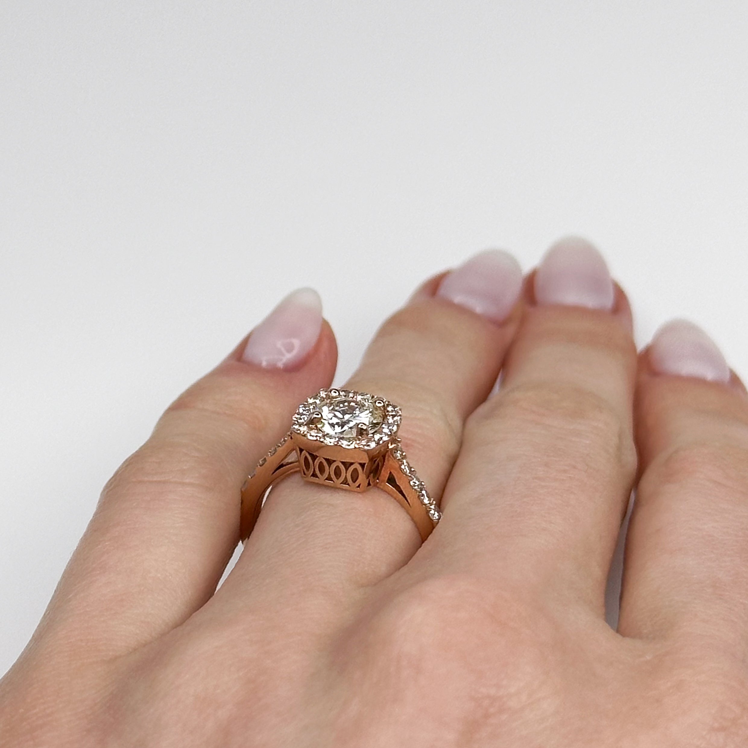 1.01ct Round Diamond Ring with Diamond Halo
