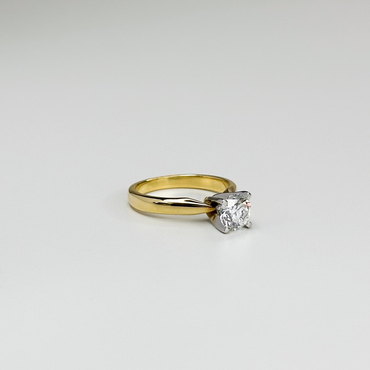 1.00ct Diamond Engagement Ring in Yellow Gold