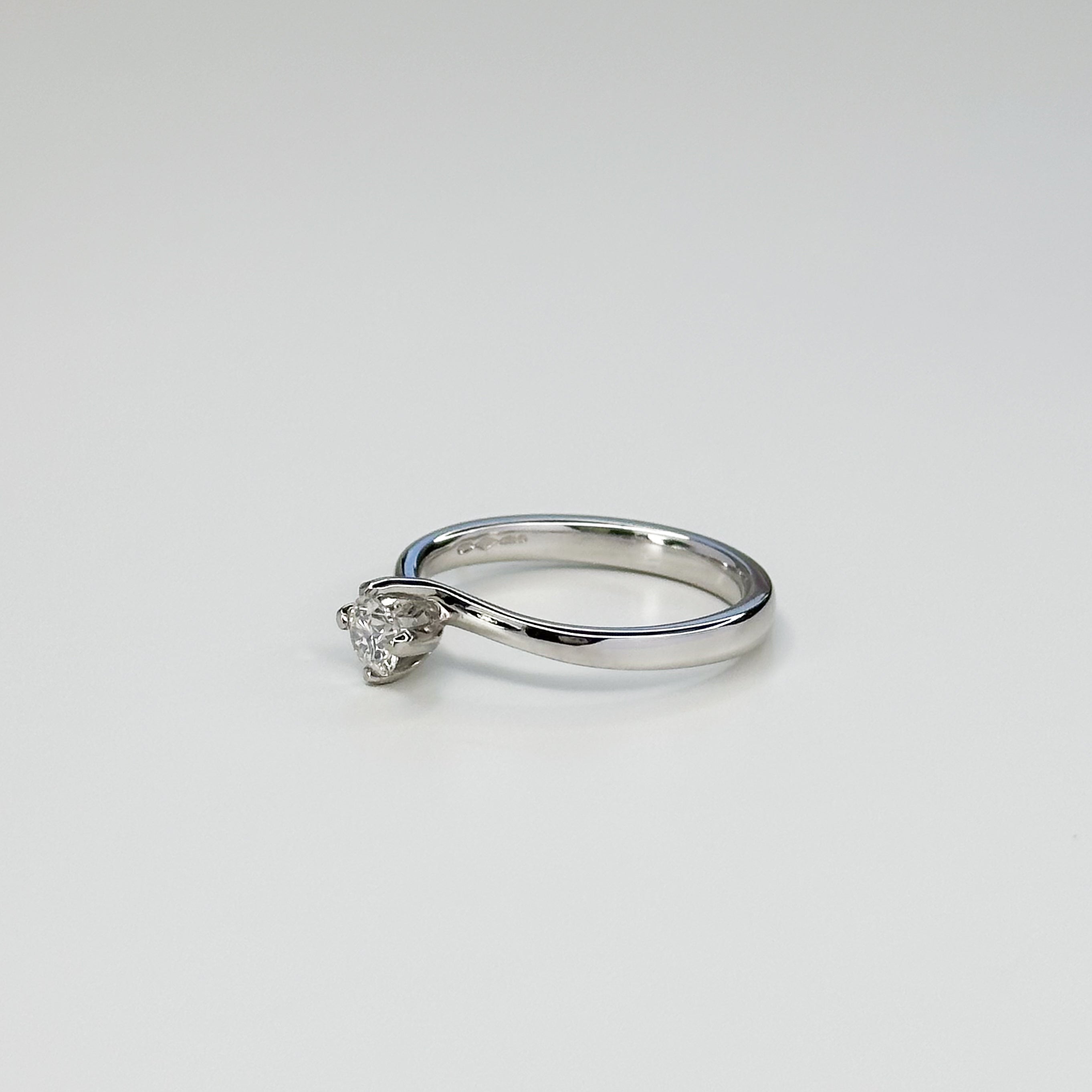 0.30ct GIA Diamond Engagement Ring in Platinum