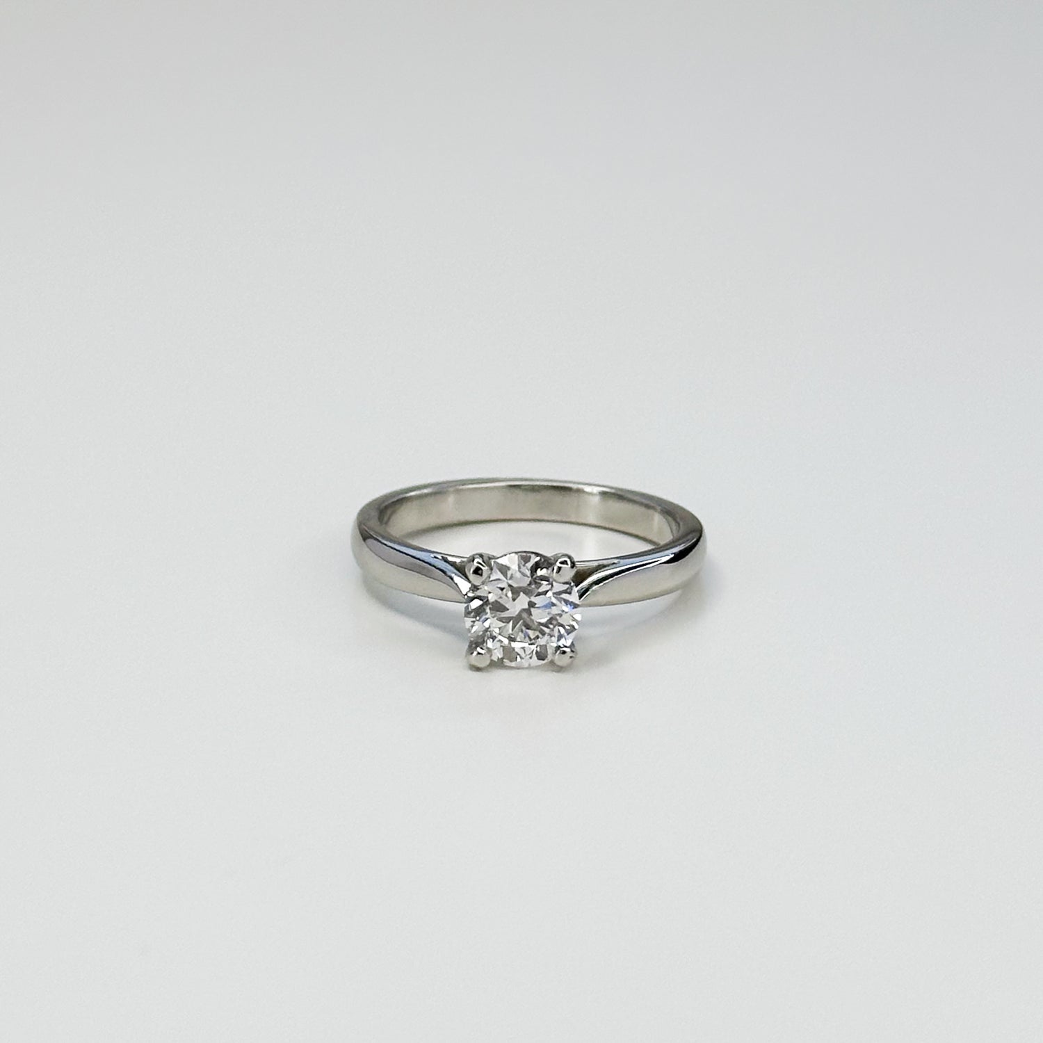 1.01ct GIA Round Cut Diamond Ring