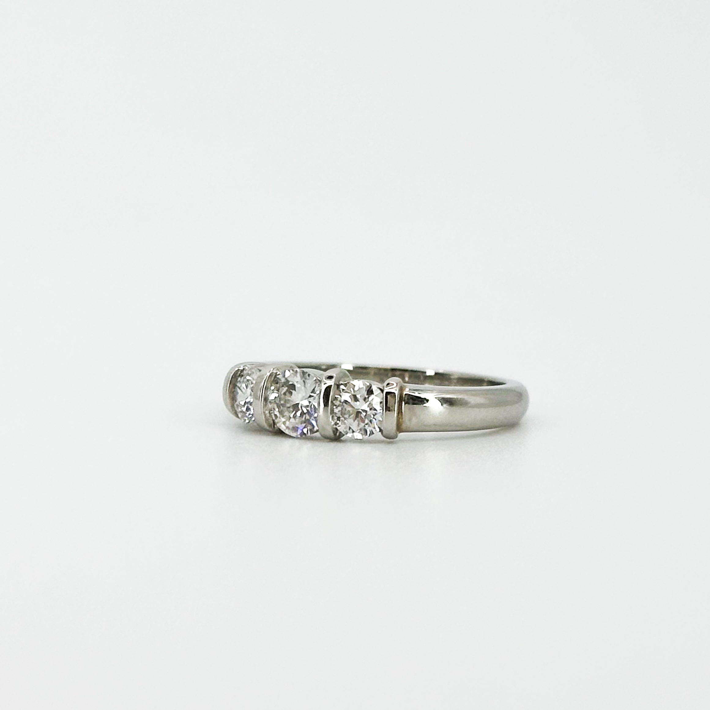 Diamond Trilogy Ring in Platinum