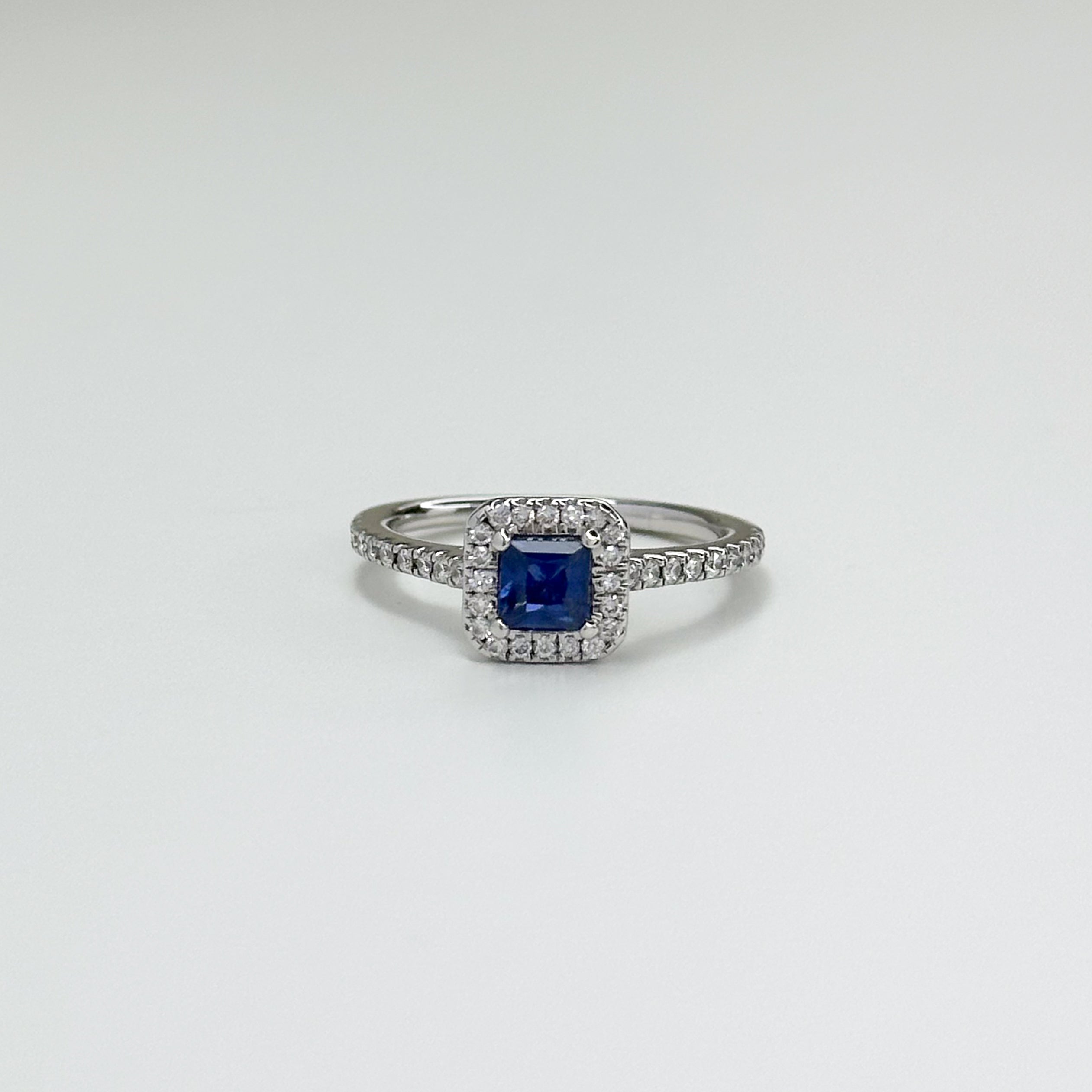 0.60ct Princess Cut Sapphire Ring