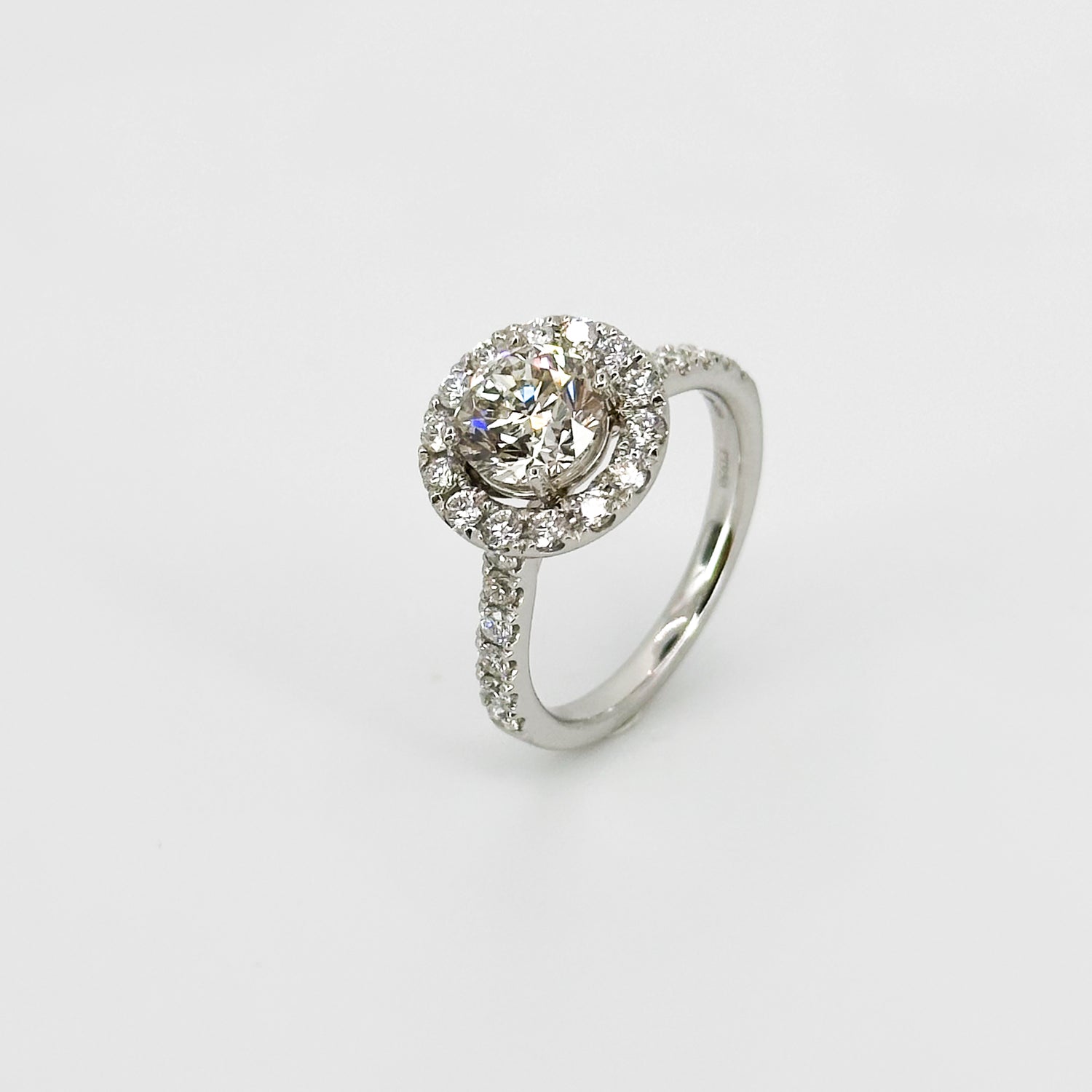 1.40ct Diamond Engagement Ring with Diamond Halo