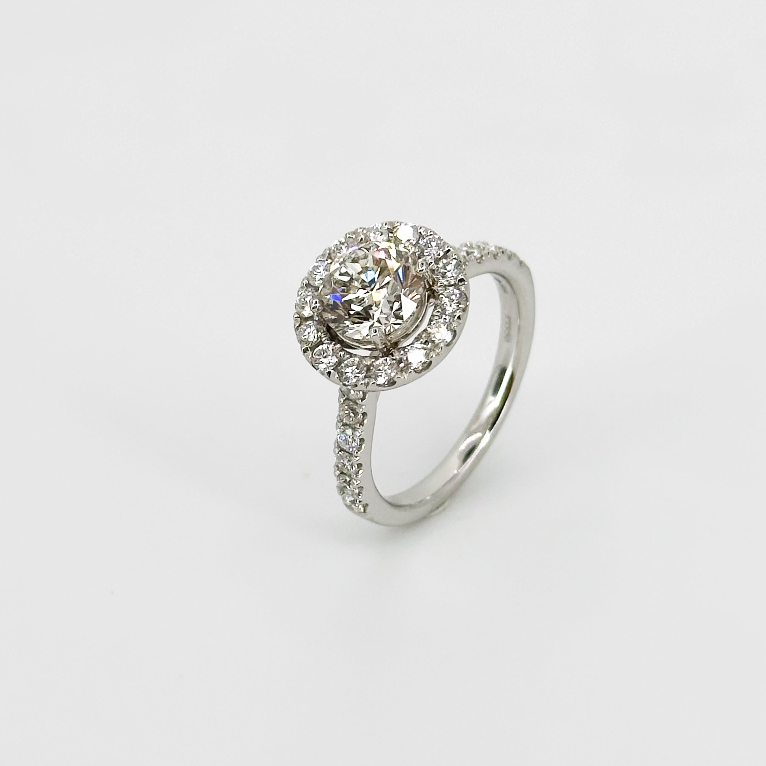 1.40ct Diamond Engagement Ring with Diamond Halo