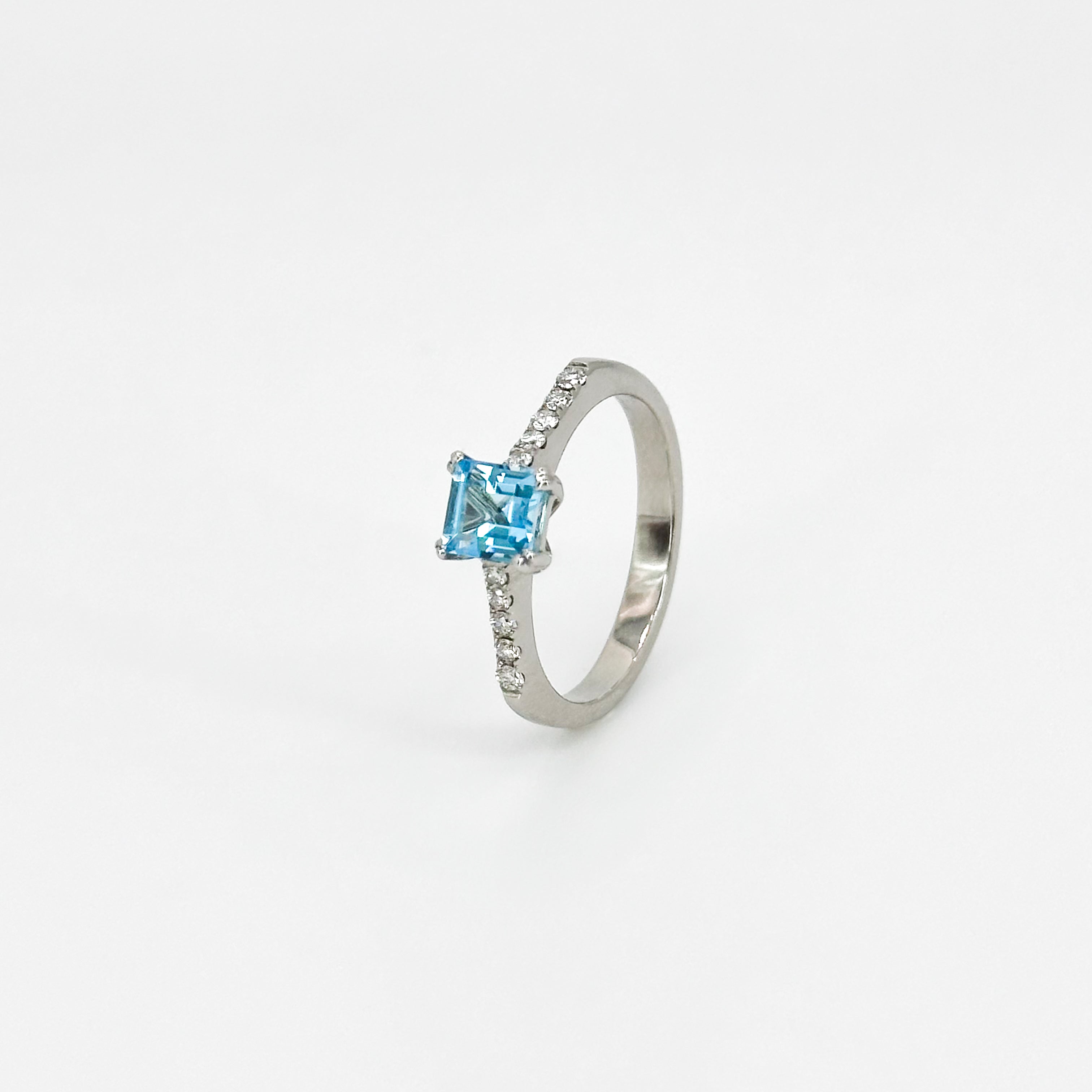 Princess Cut Blue Topaz Ring