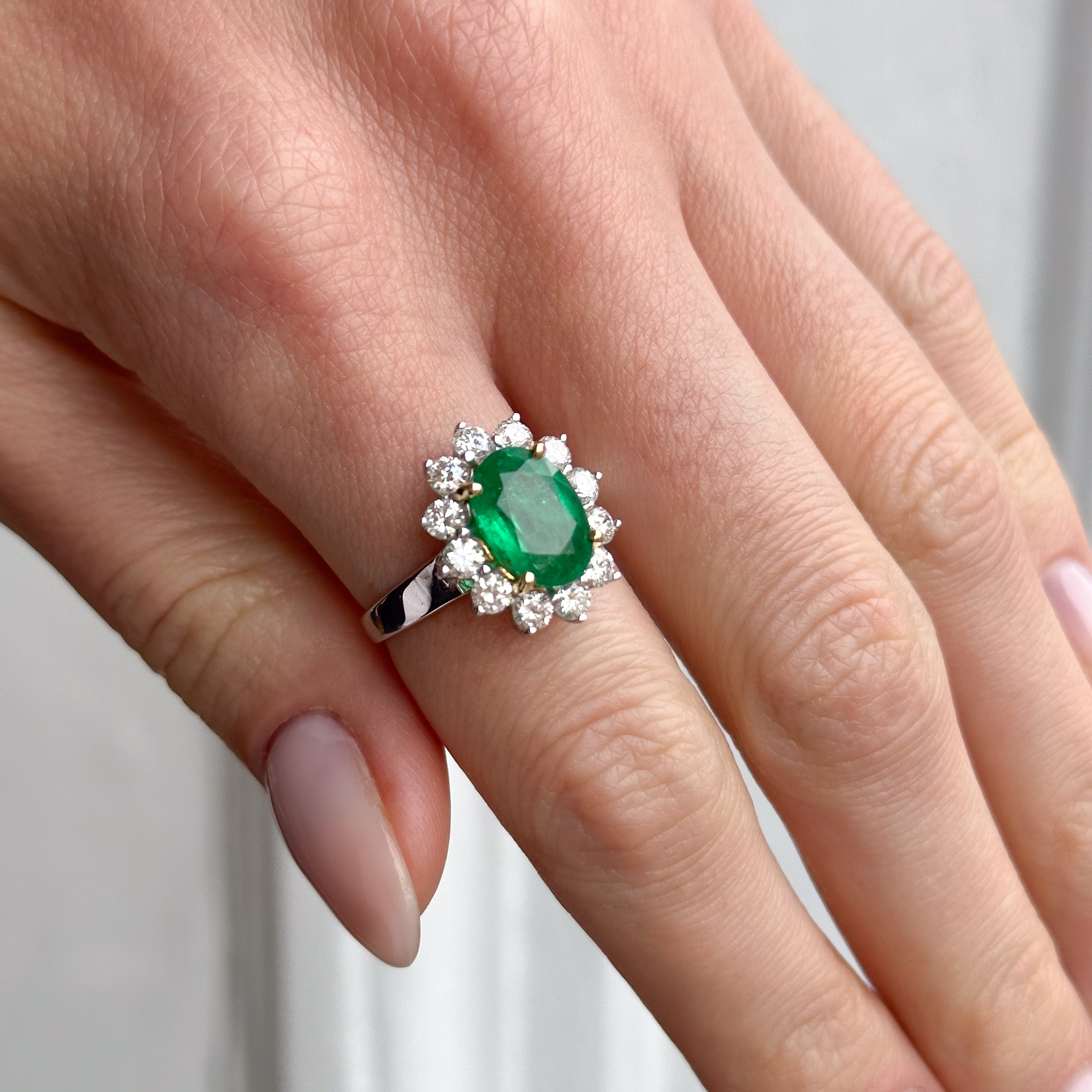 2.80ct Oval Cut Emerald Ring with Diamonds