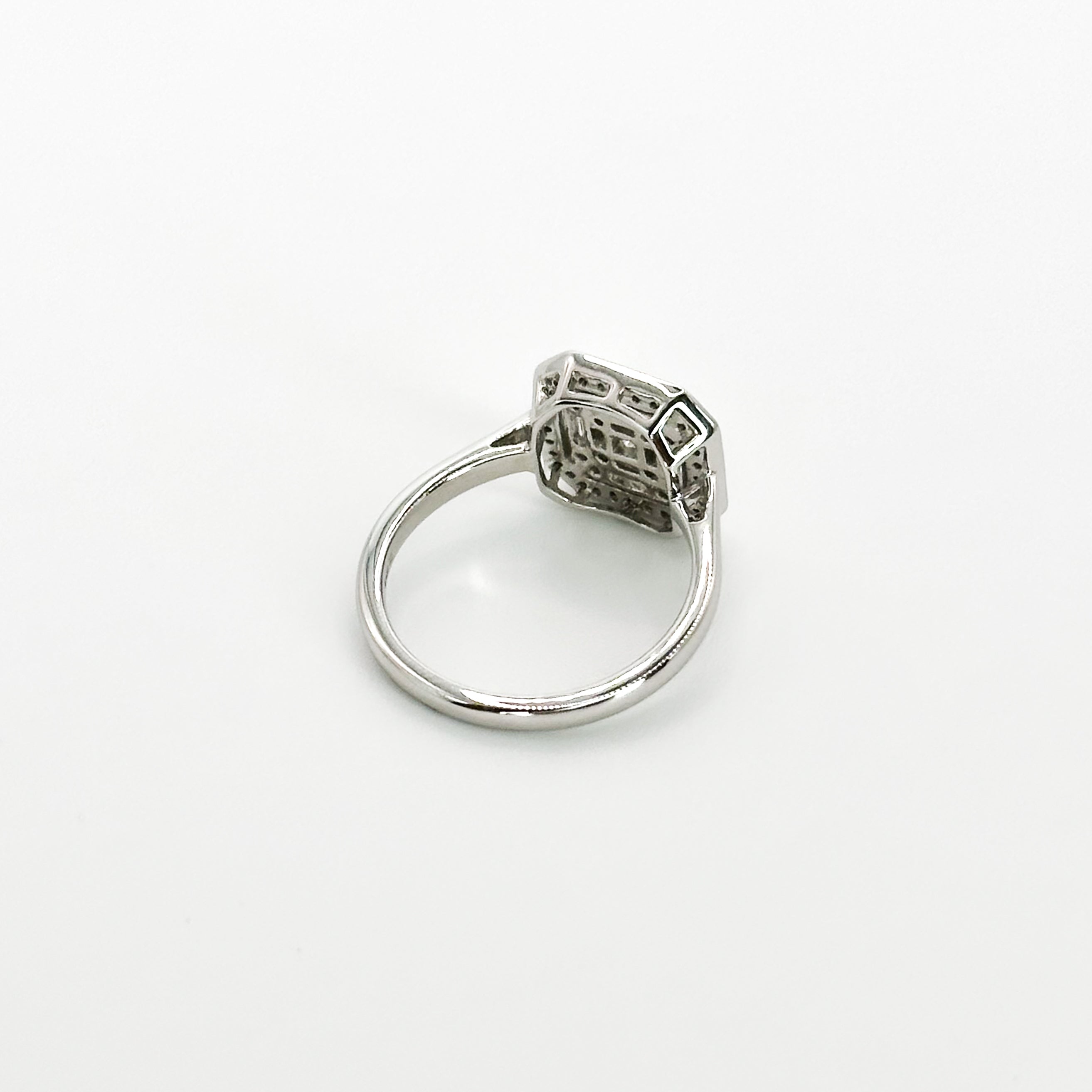 Diamond Cluster Ring in Platinum