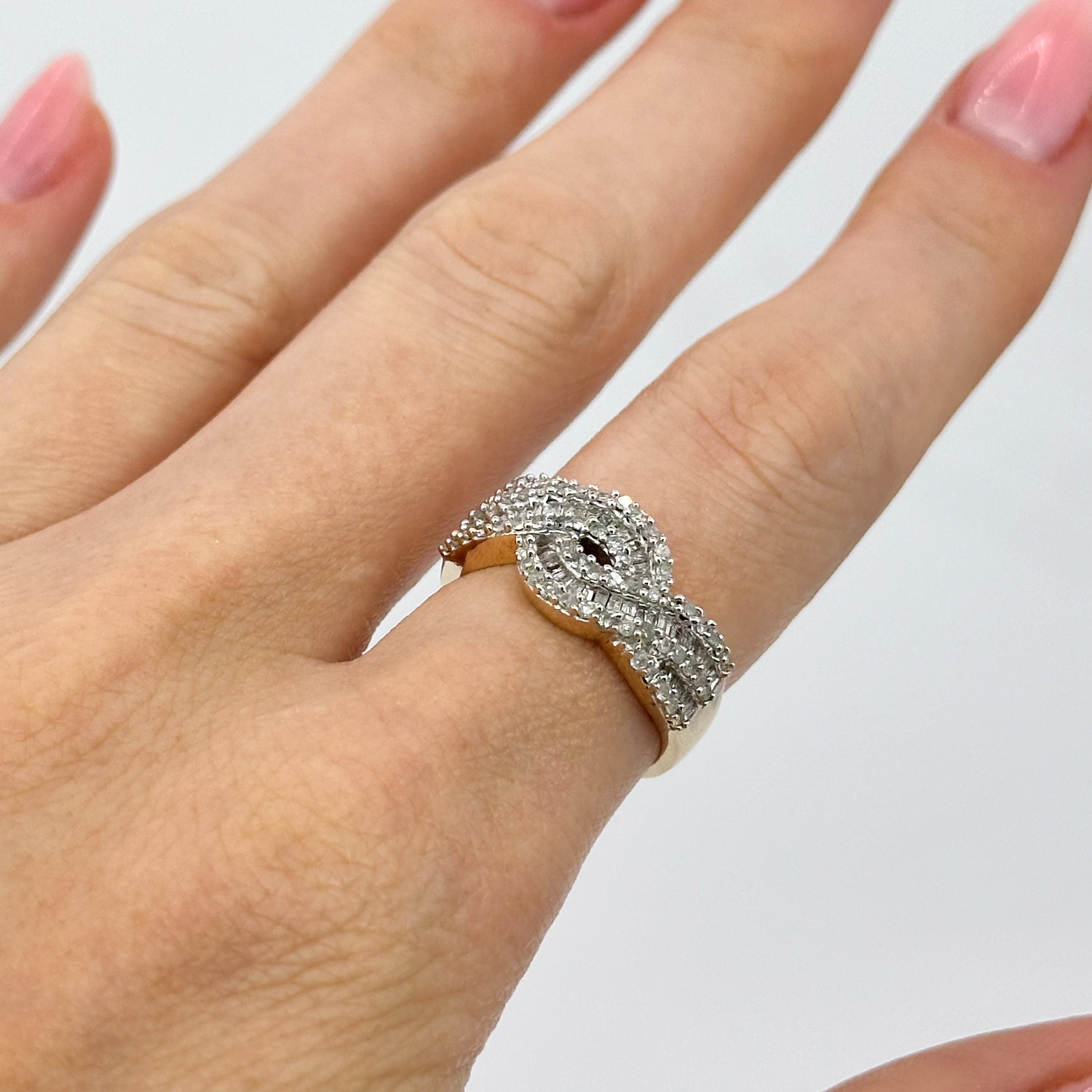 Vintage Diamond Twist Ring