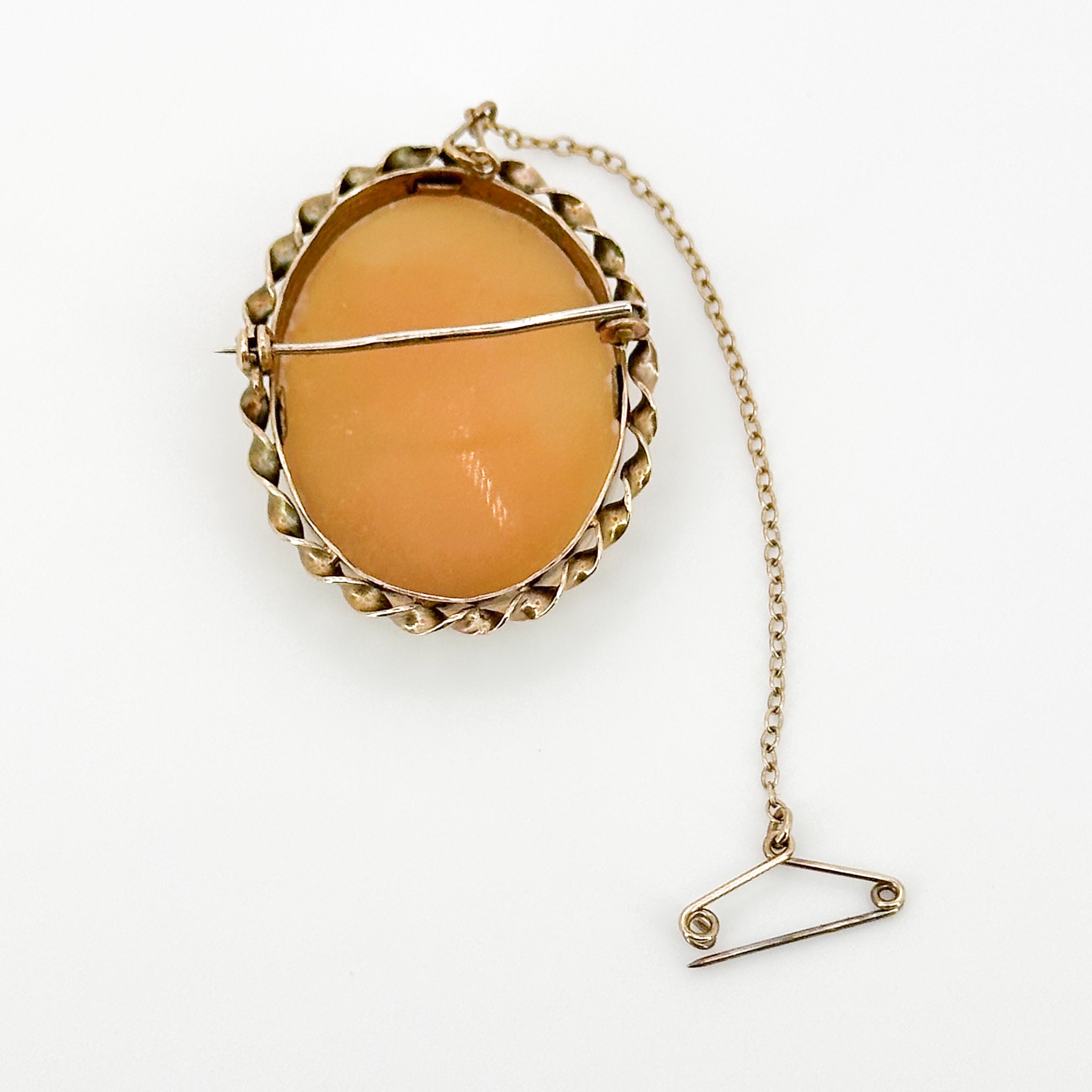 Vintage Cameo Brooch