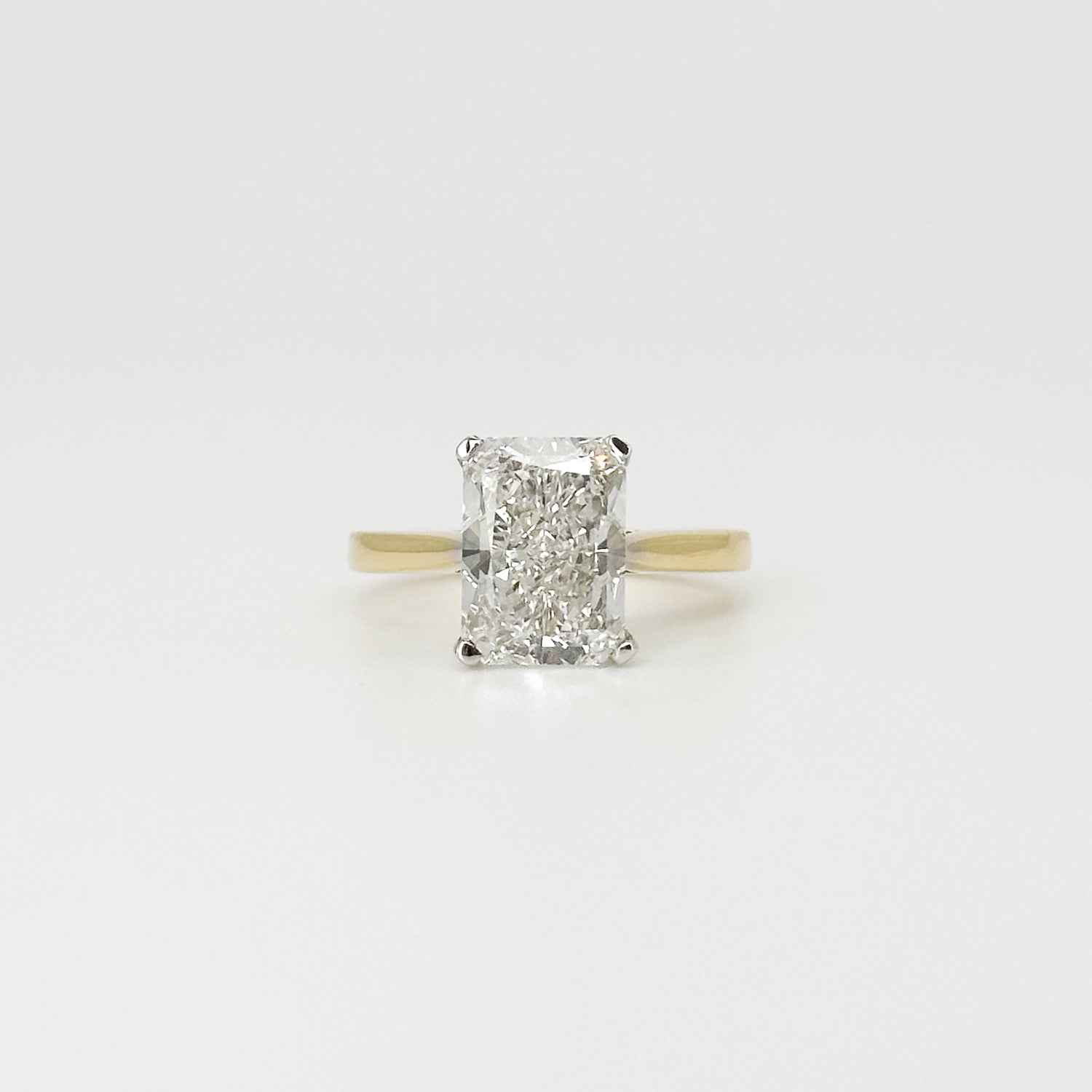 4.03ct Lab-Grown Radiant Cut Diamond Ring