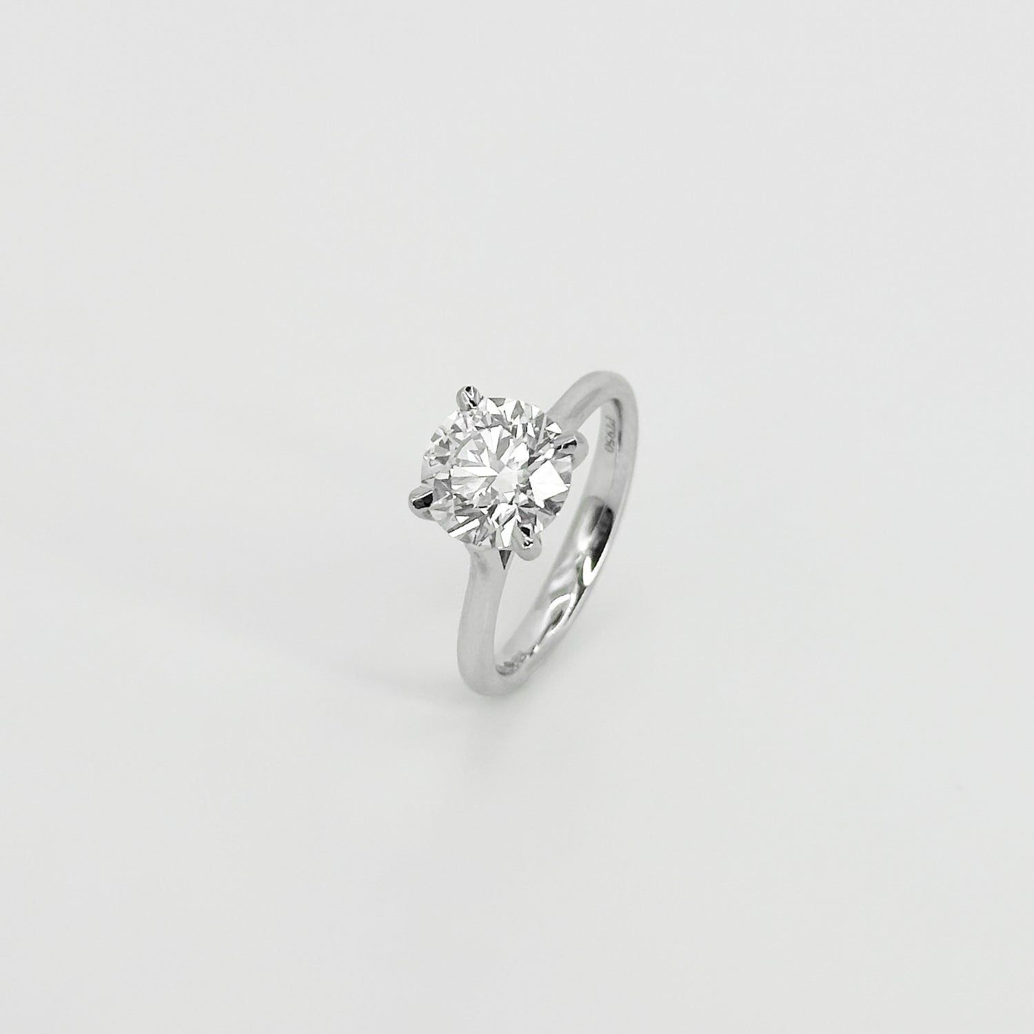 2.42ct Lab-Grown Round Cut Diamond Ring