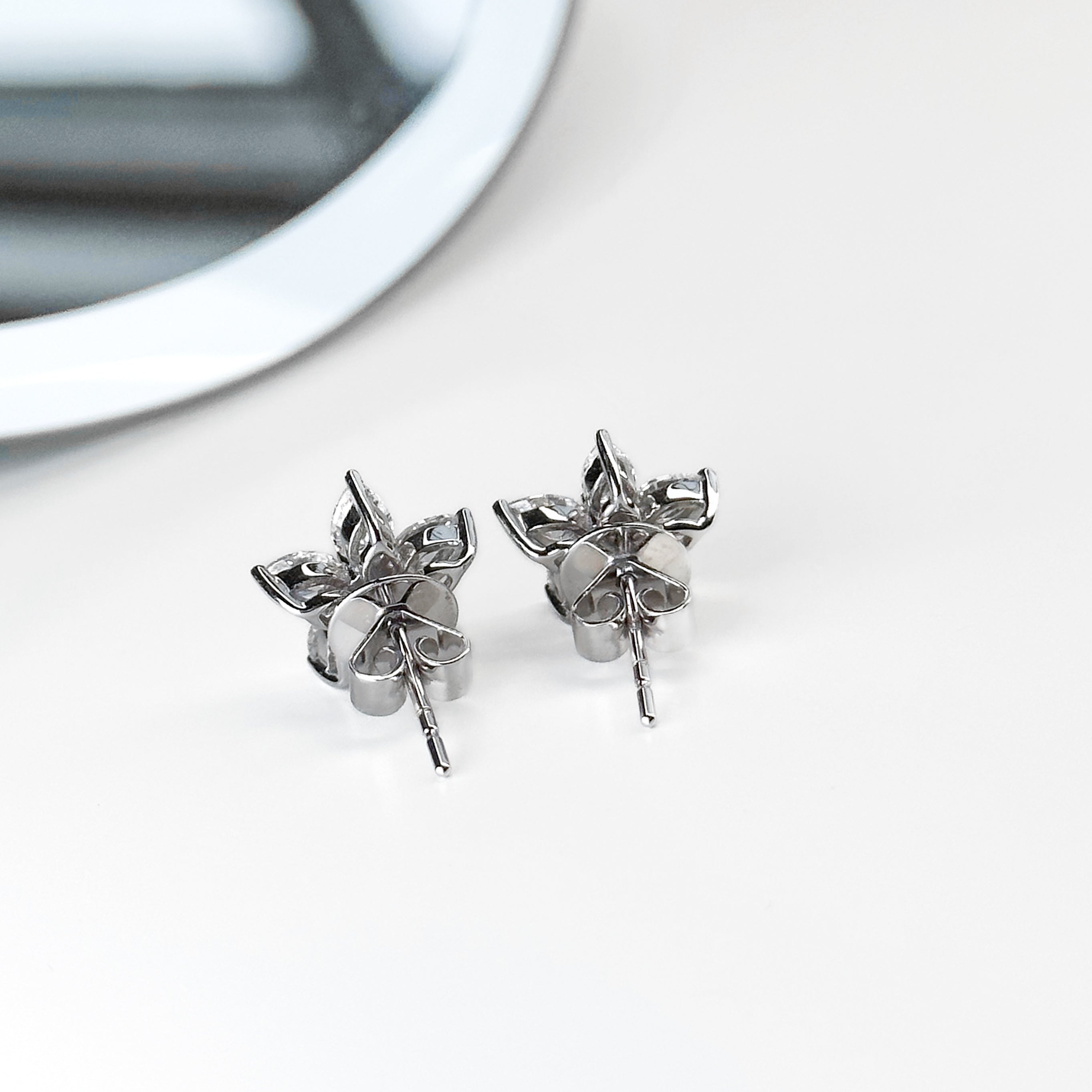 1.85ct Diamond Flower Stud Earrings