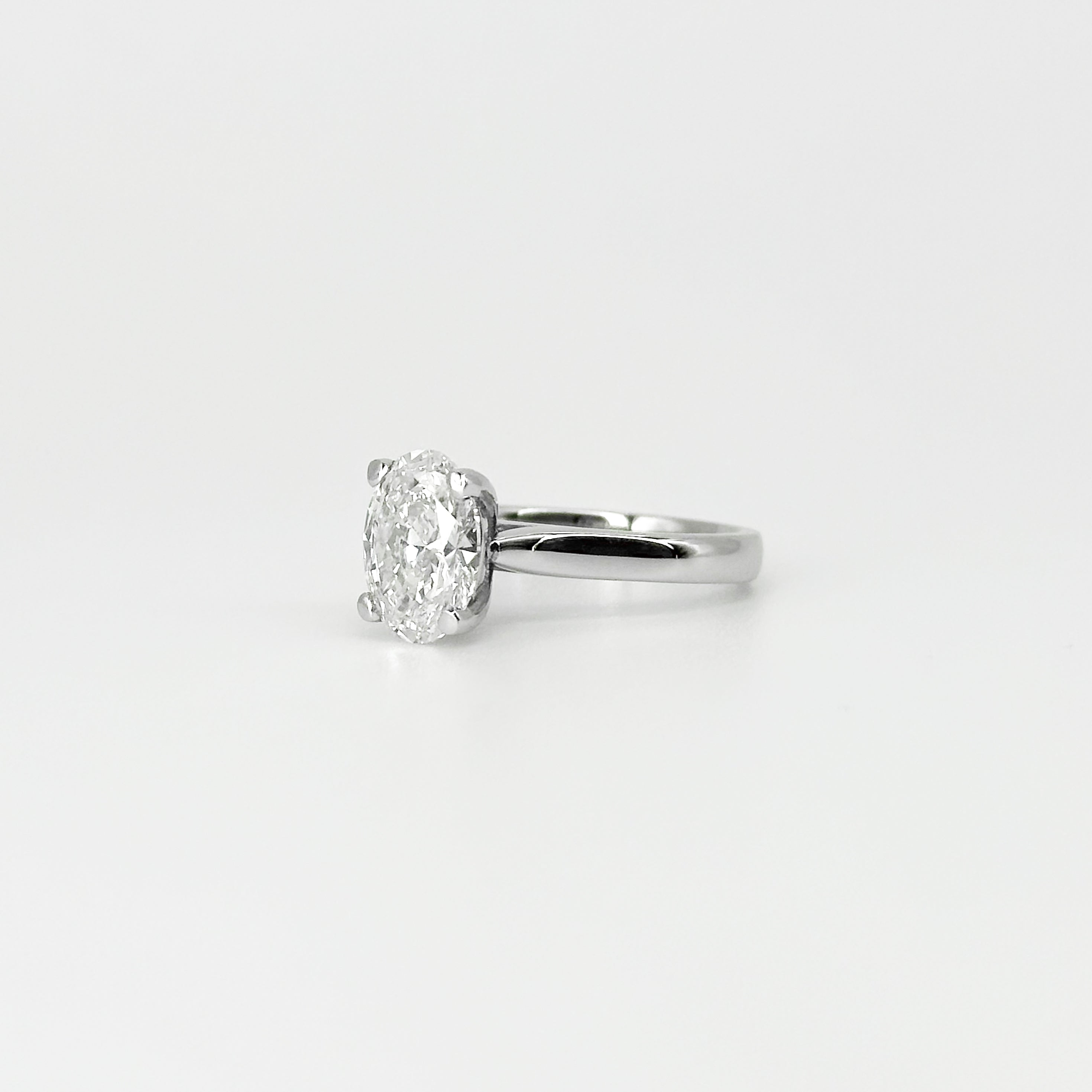 2.00ct Lab-Grown Oval Shape Diamond Ring