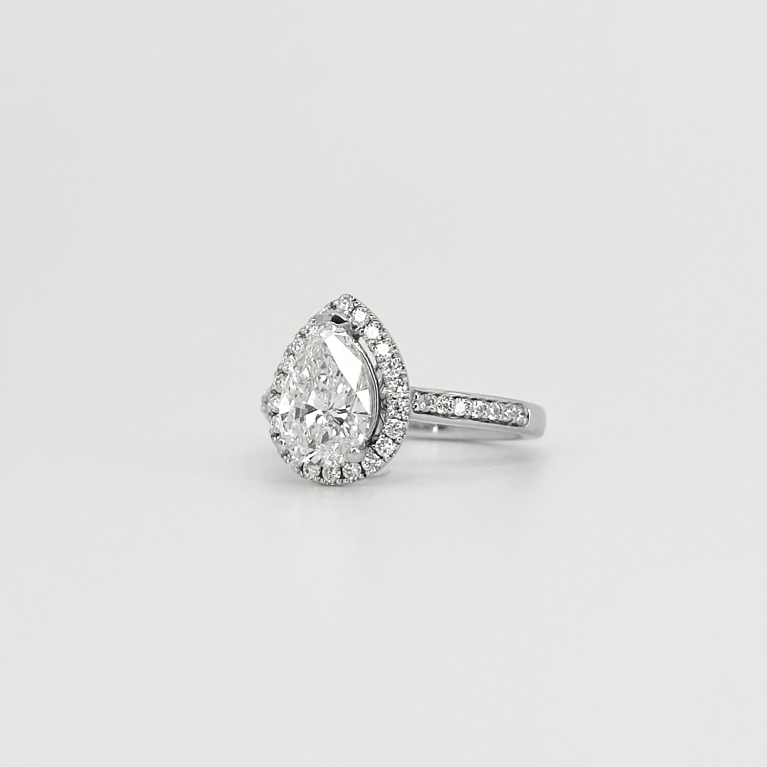 1.50ct Lab-Grown Pear Shape Diamond Ring