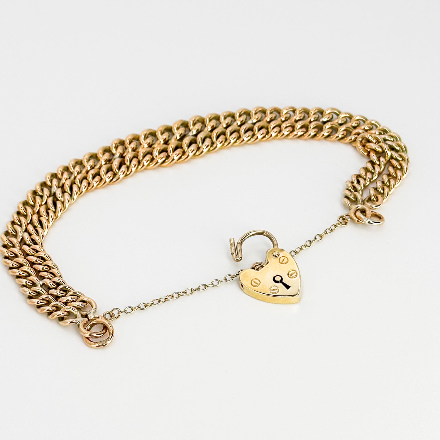 Chain Bracelet with Heart Clasp