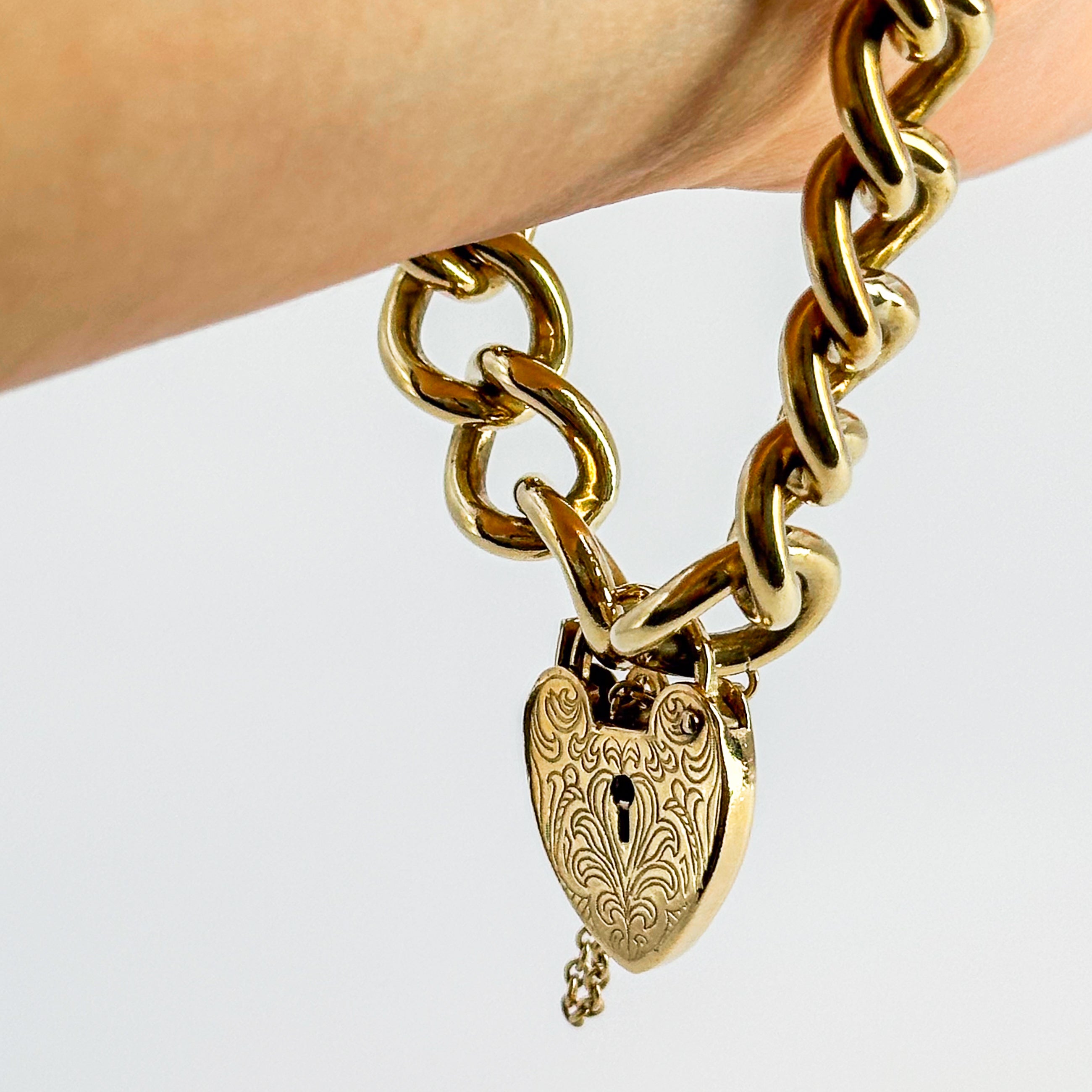 Vintage Bracelet with Heart Clasp