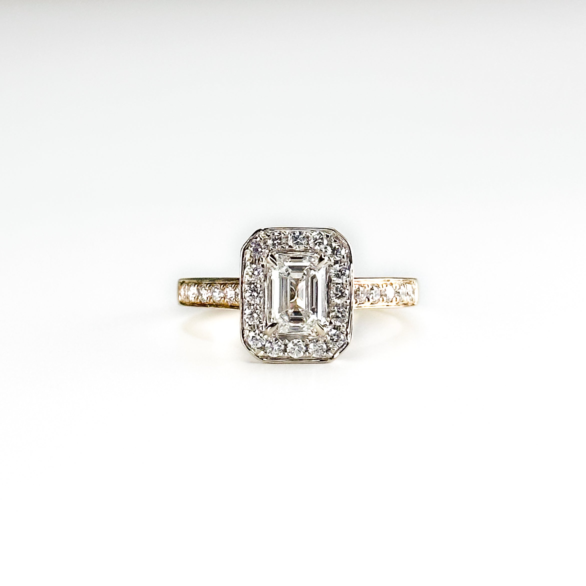 0.90ct Emerald Cut Diamond Ring