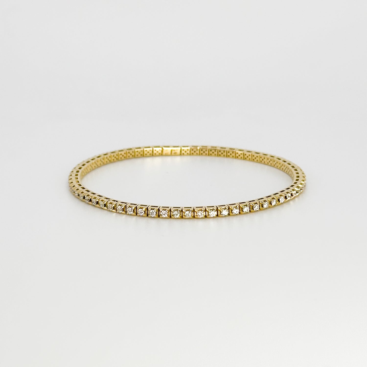Expandable Diamond Tennis Bracelet in Yellow Gold