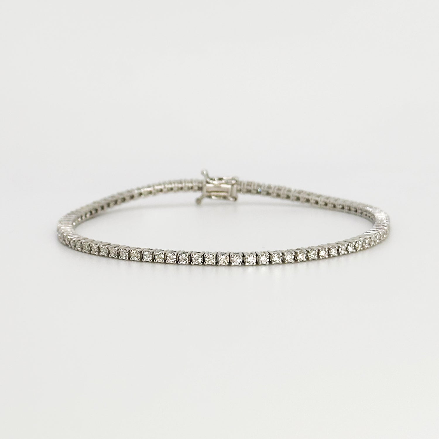 2.00ct Diamond Tennis Bracelet in White Gold