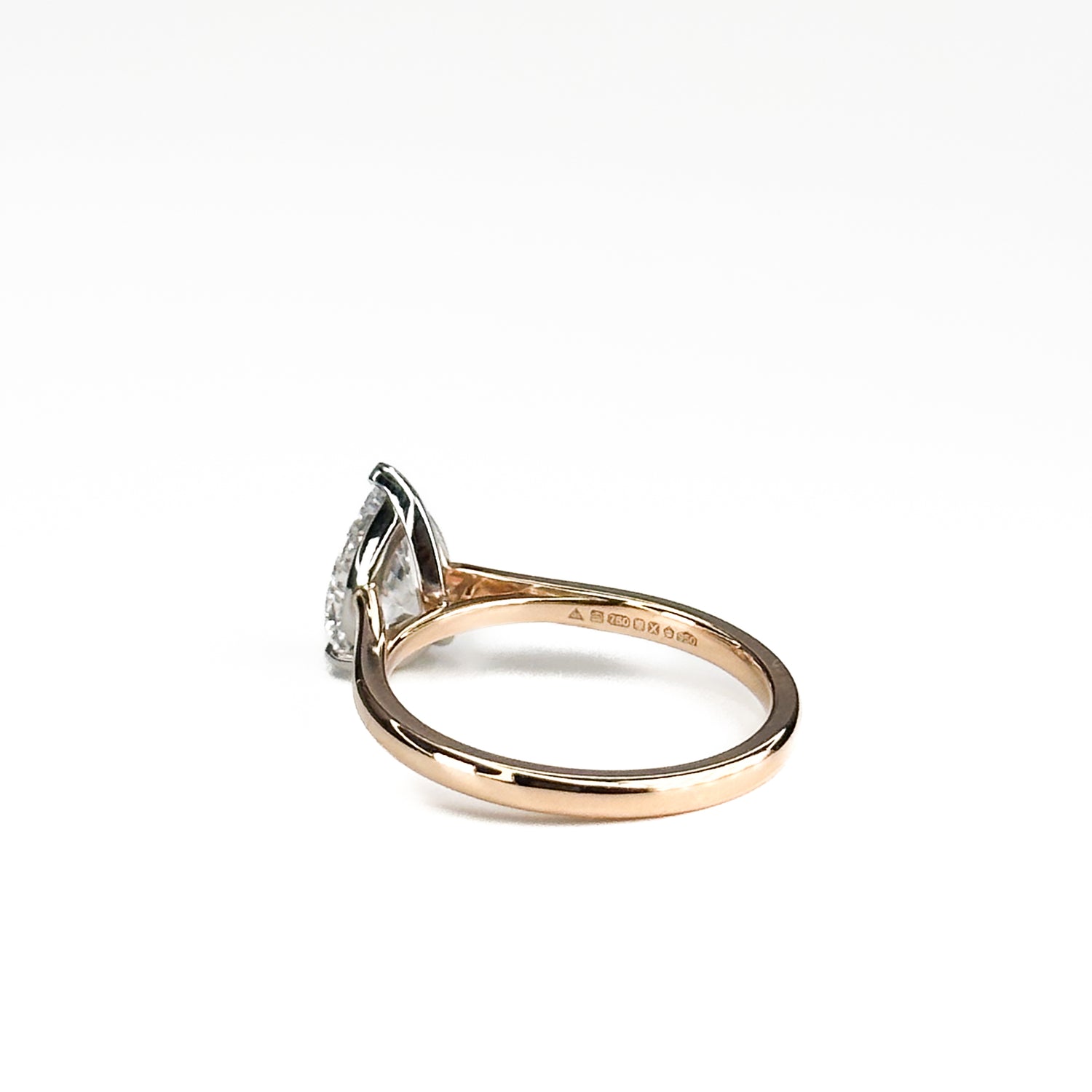 1.50ct Pear Shape Diamond Ring