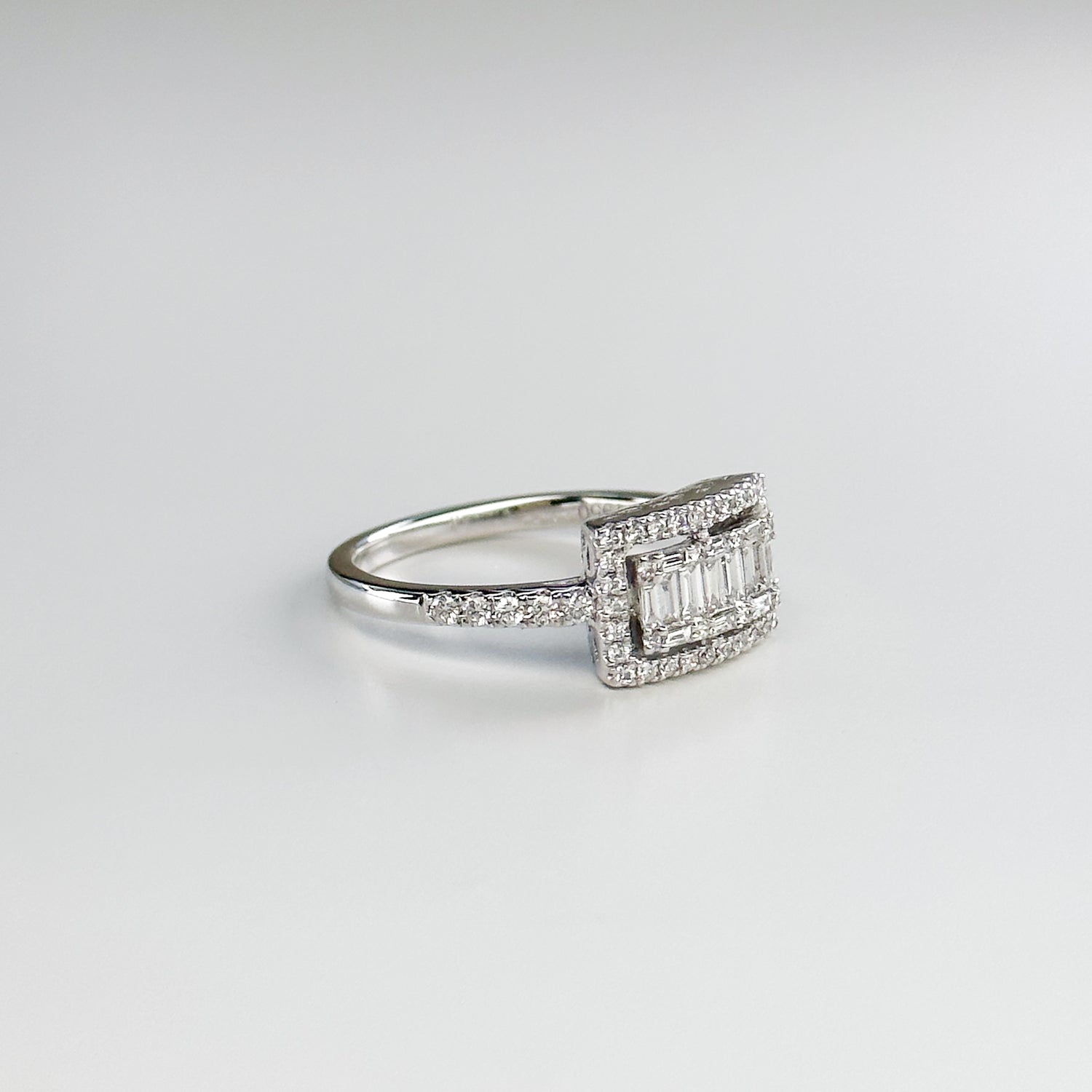 0.48ct Diamond Cluster Ring in Platinum