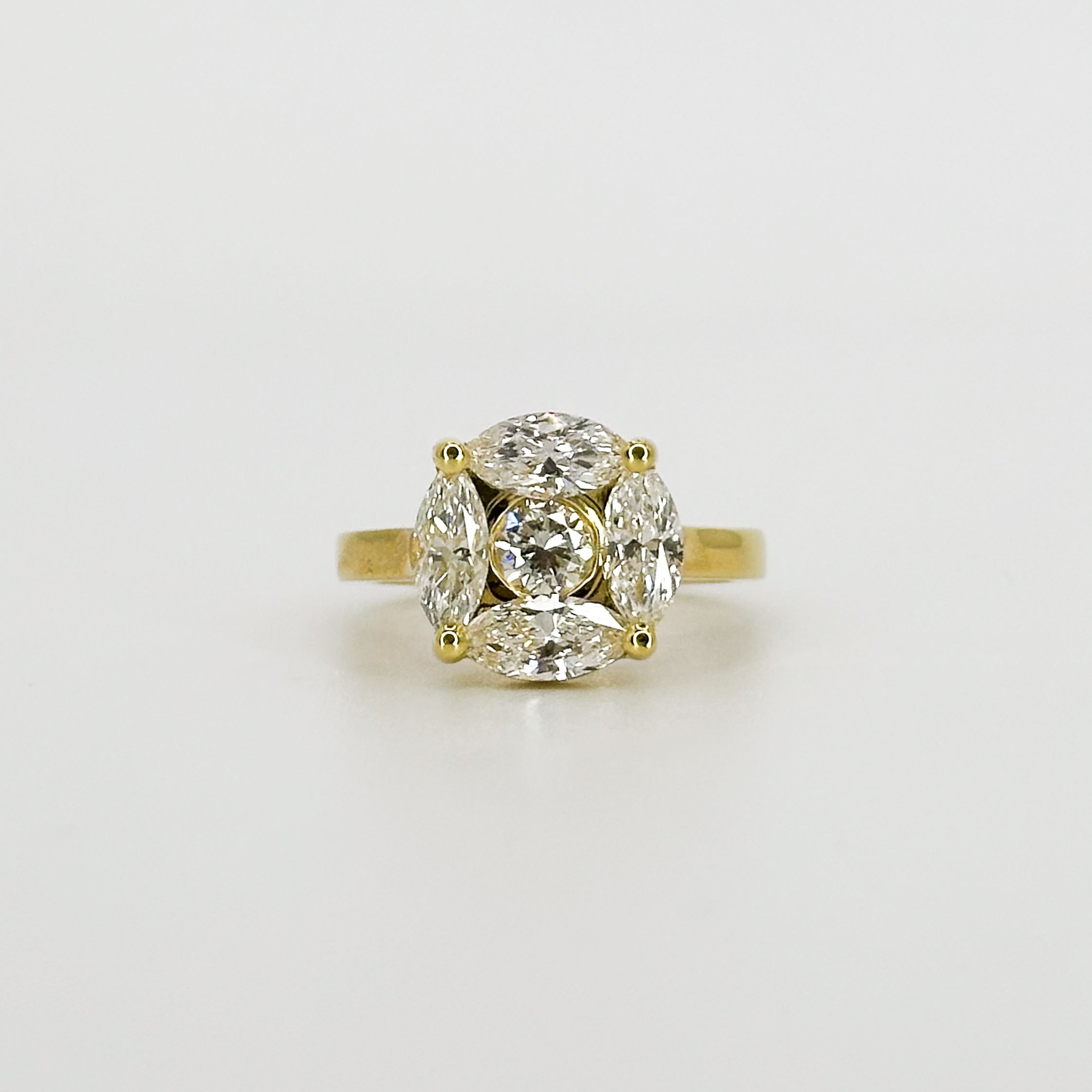 Diamond Cluster Ring in Yellow Gold