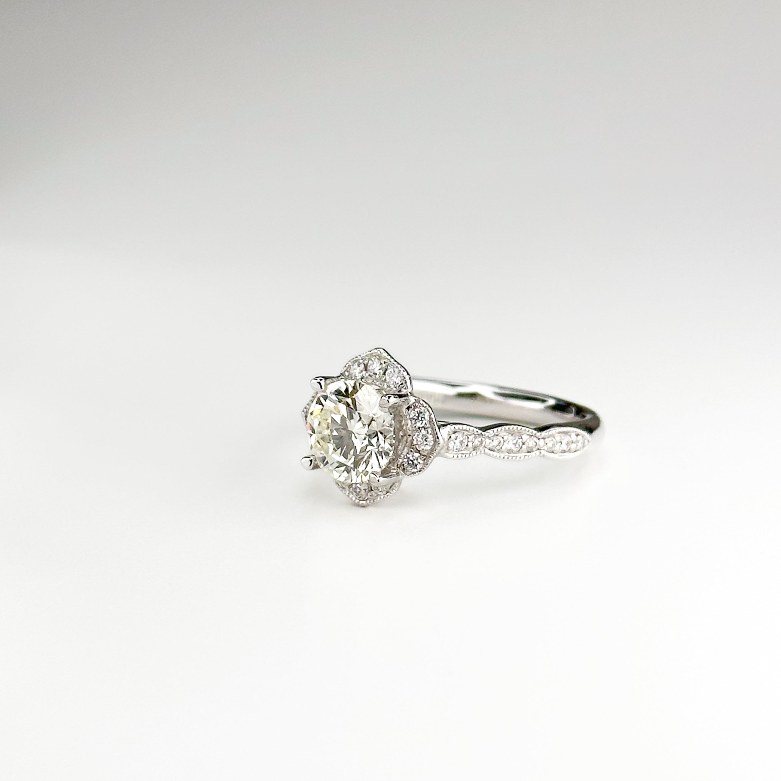 1.20ct Round Cut Diamond Platinum Ring