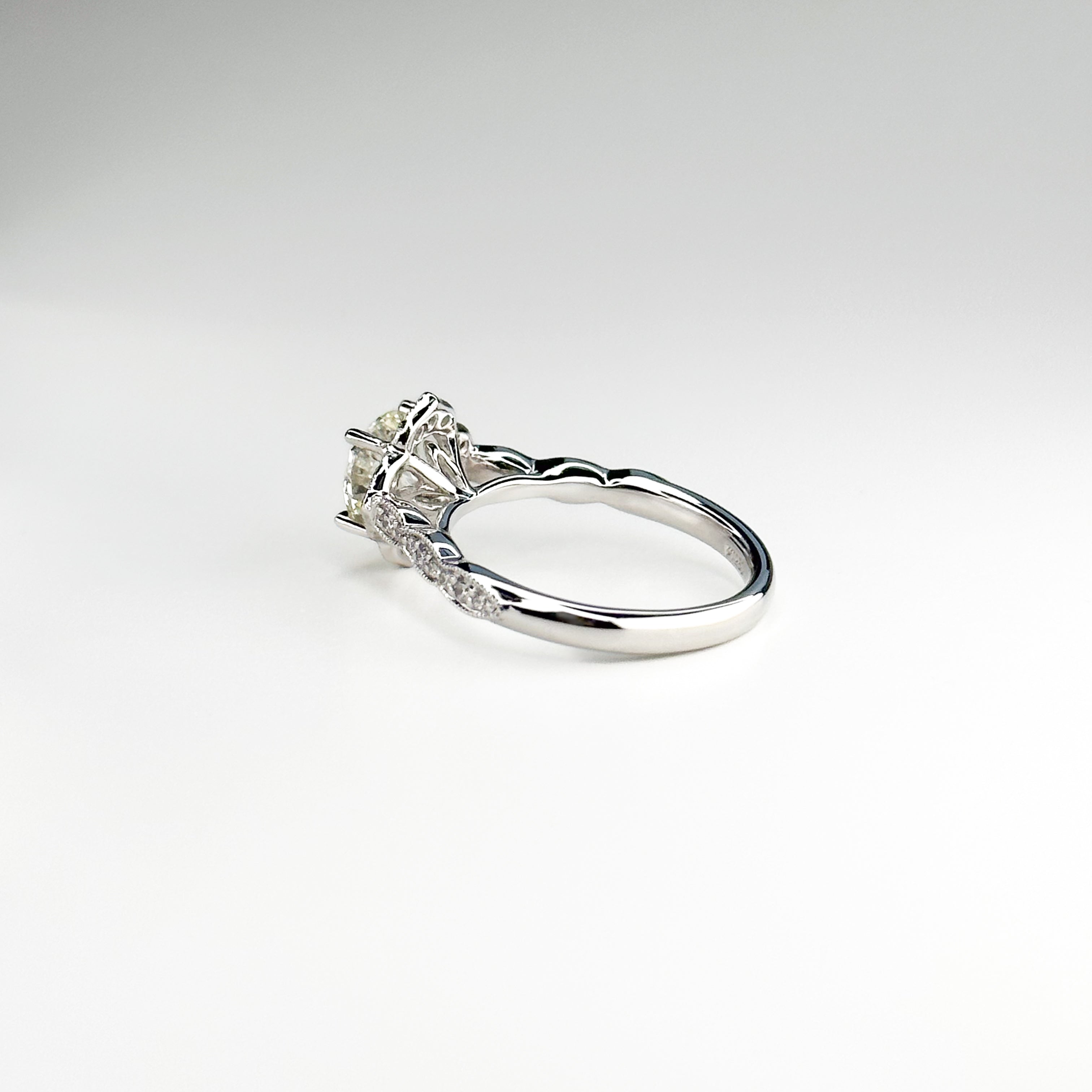 1.20ct Round Cut Diamond Platinum Ring