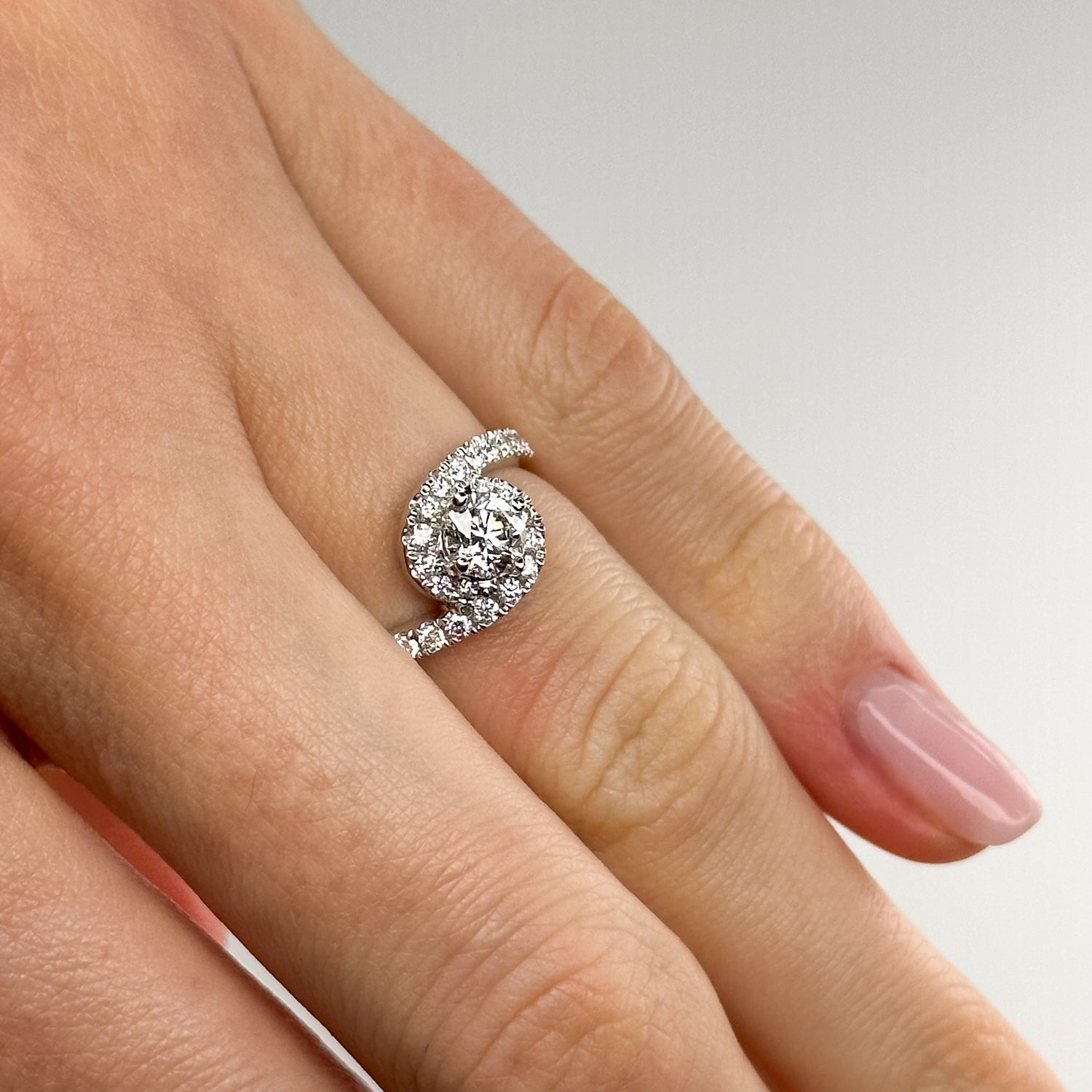 0.50ct GIA Diamond in Twist Band Ring