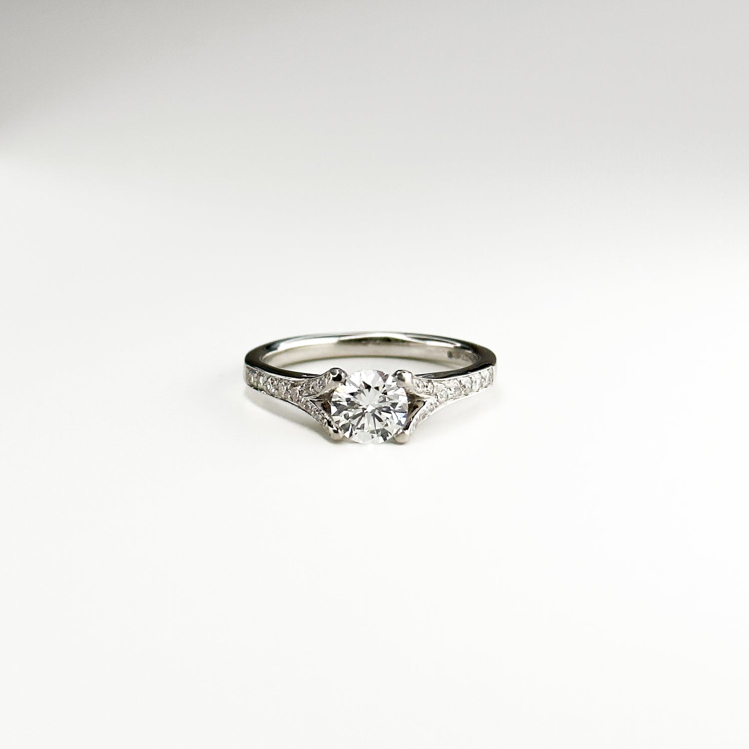 0.70ct GIA Round Cut Diamond Platinum Ring